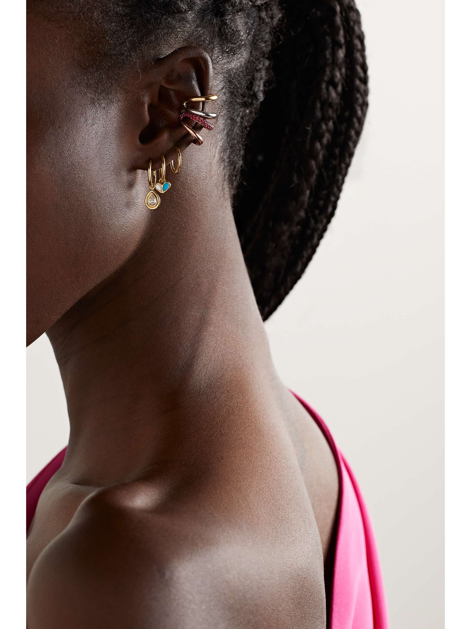 Boucle d'oreille tendance femmes avec fermoir cliqué métal doré