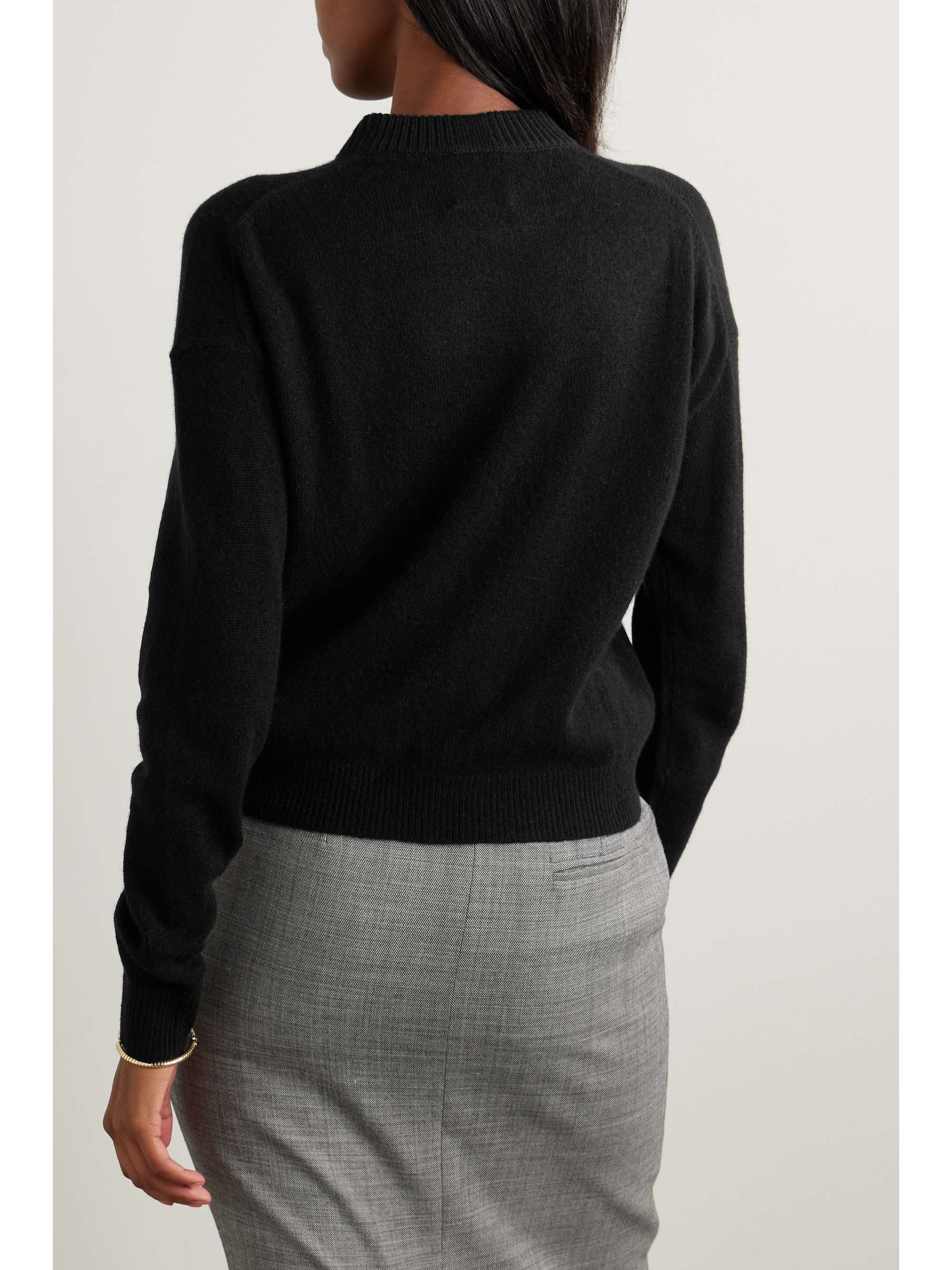 ALLUDE 