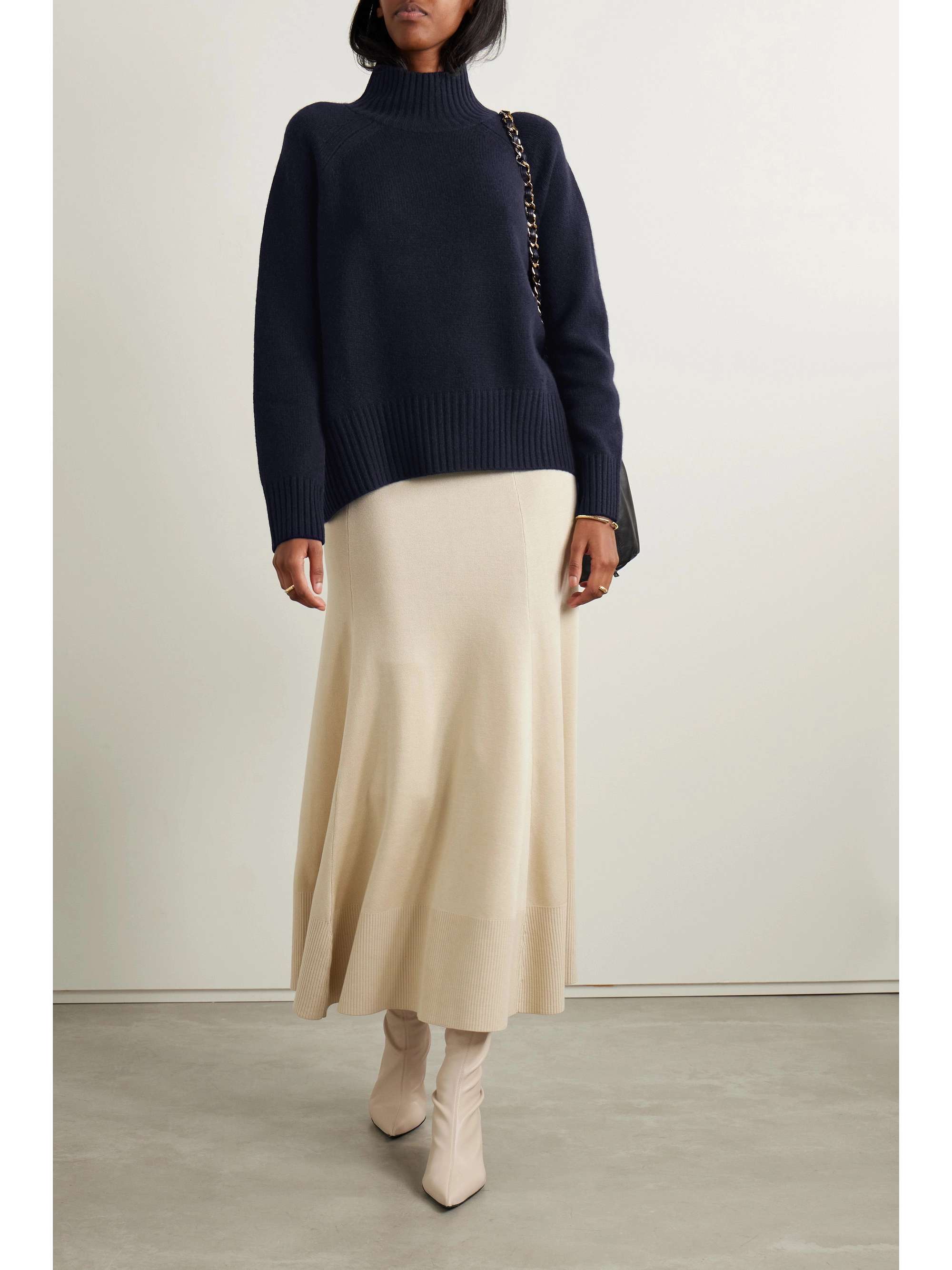 Allude sweaters deals