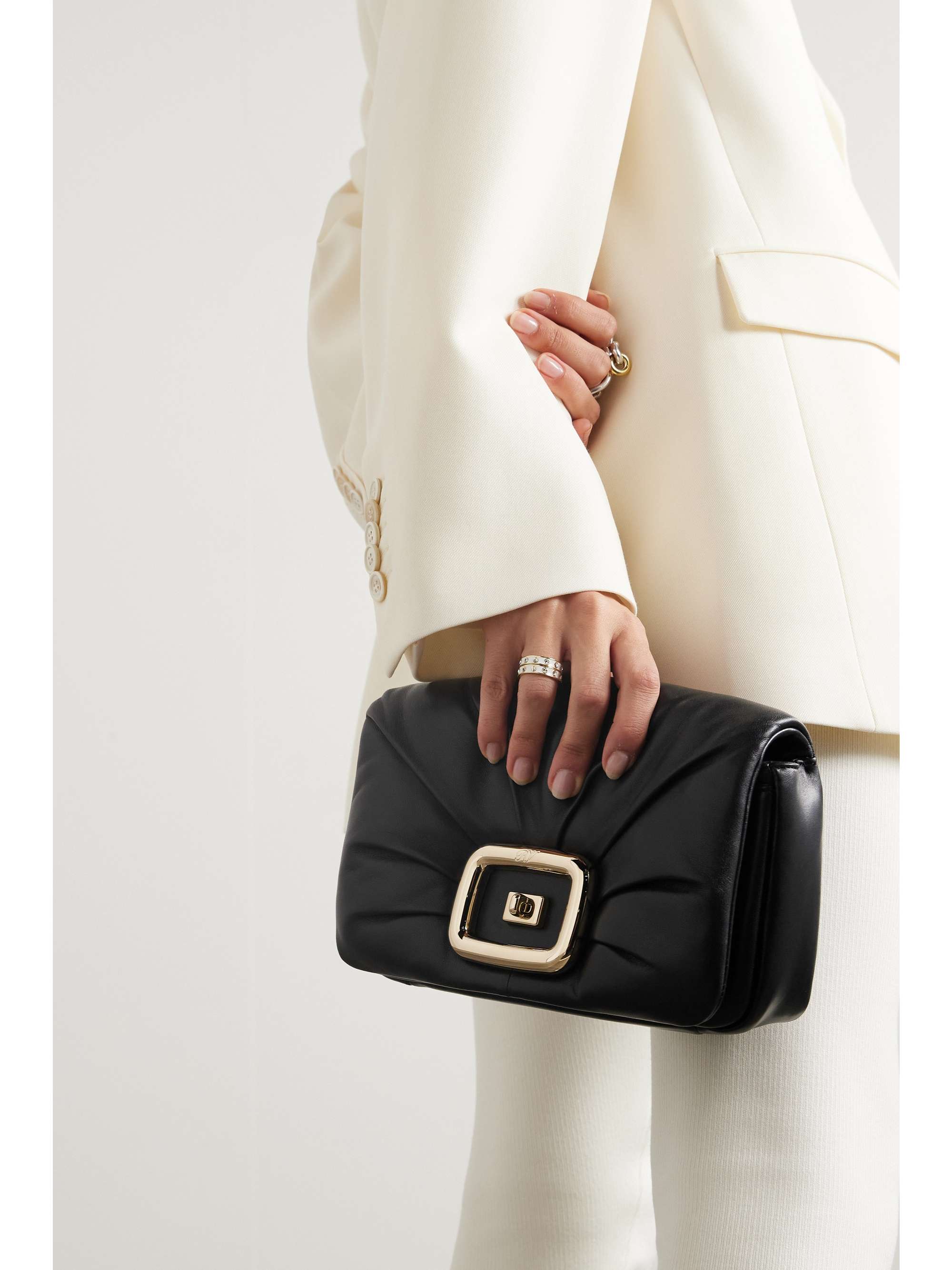 ROGER VIVIER 