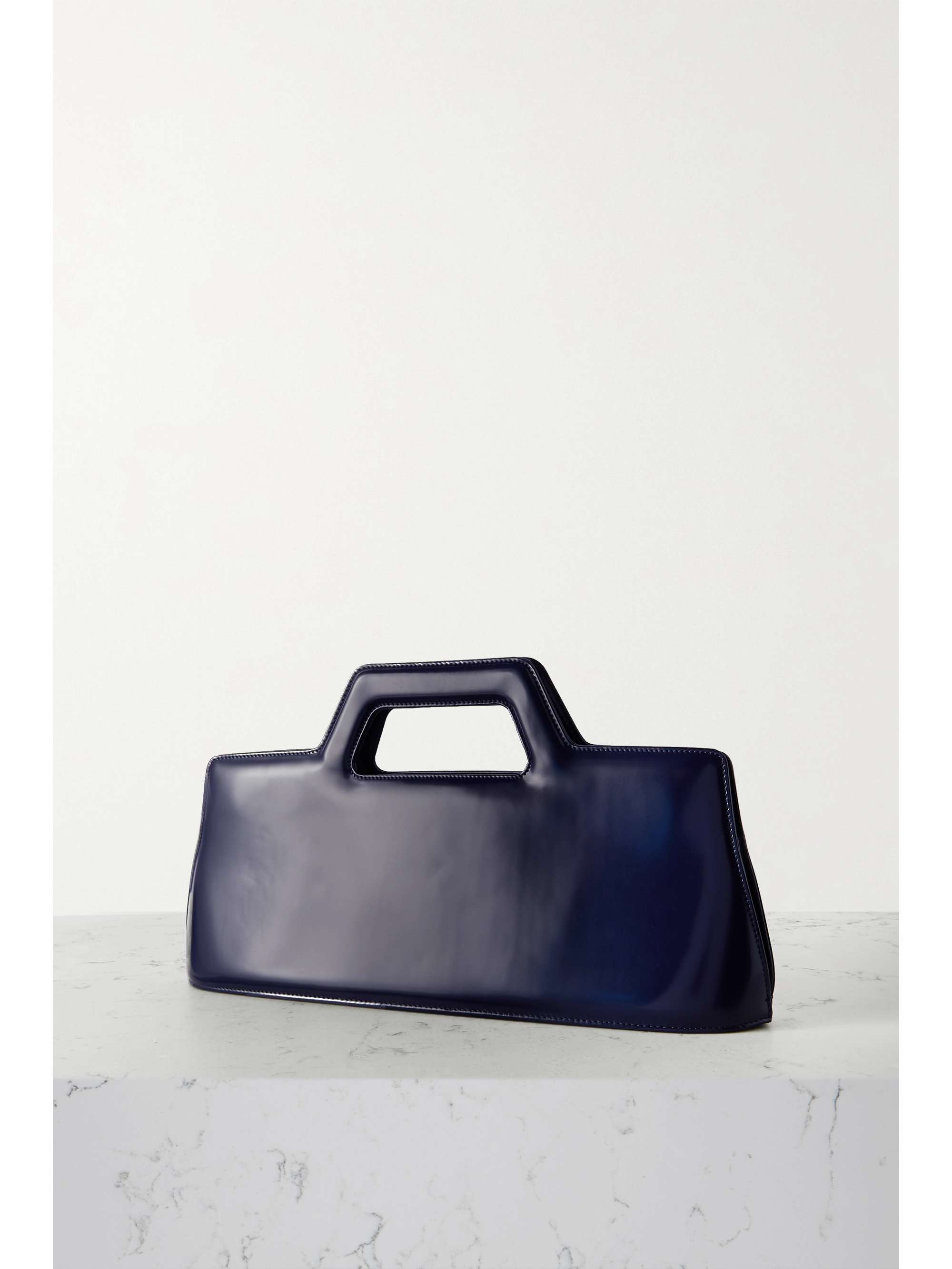 FERRAGAMO 