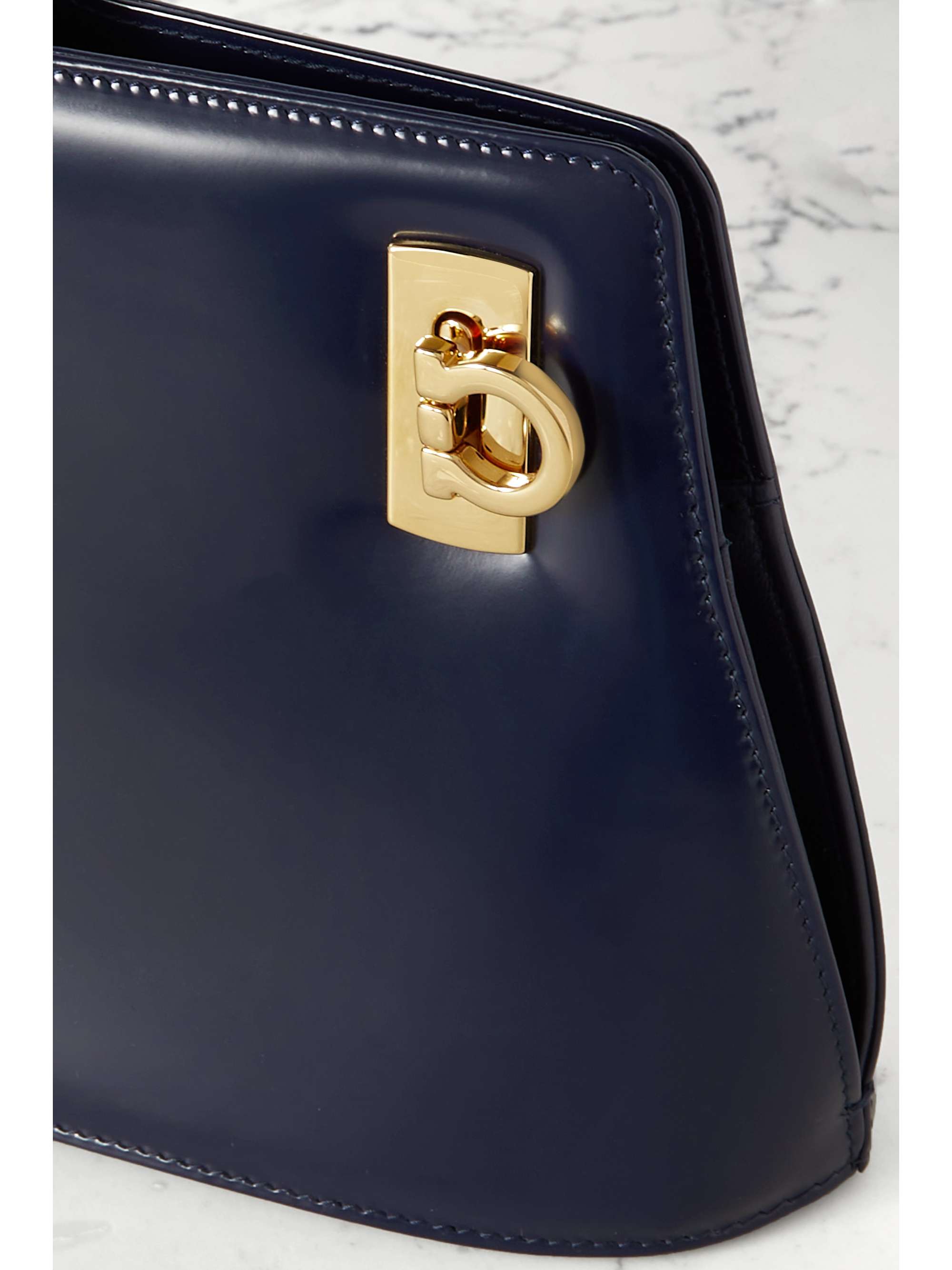 FERRAGAMO 