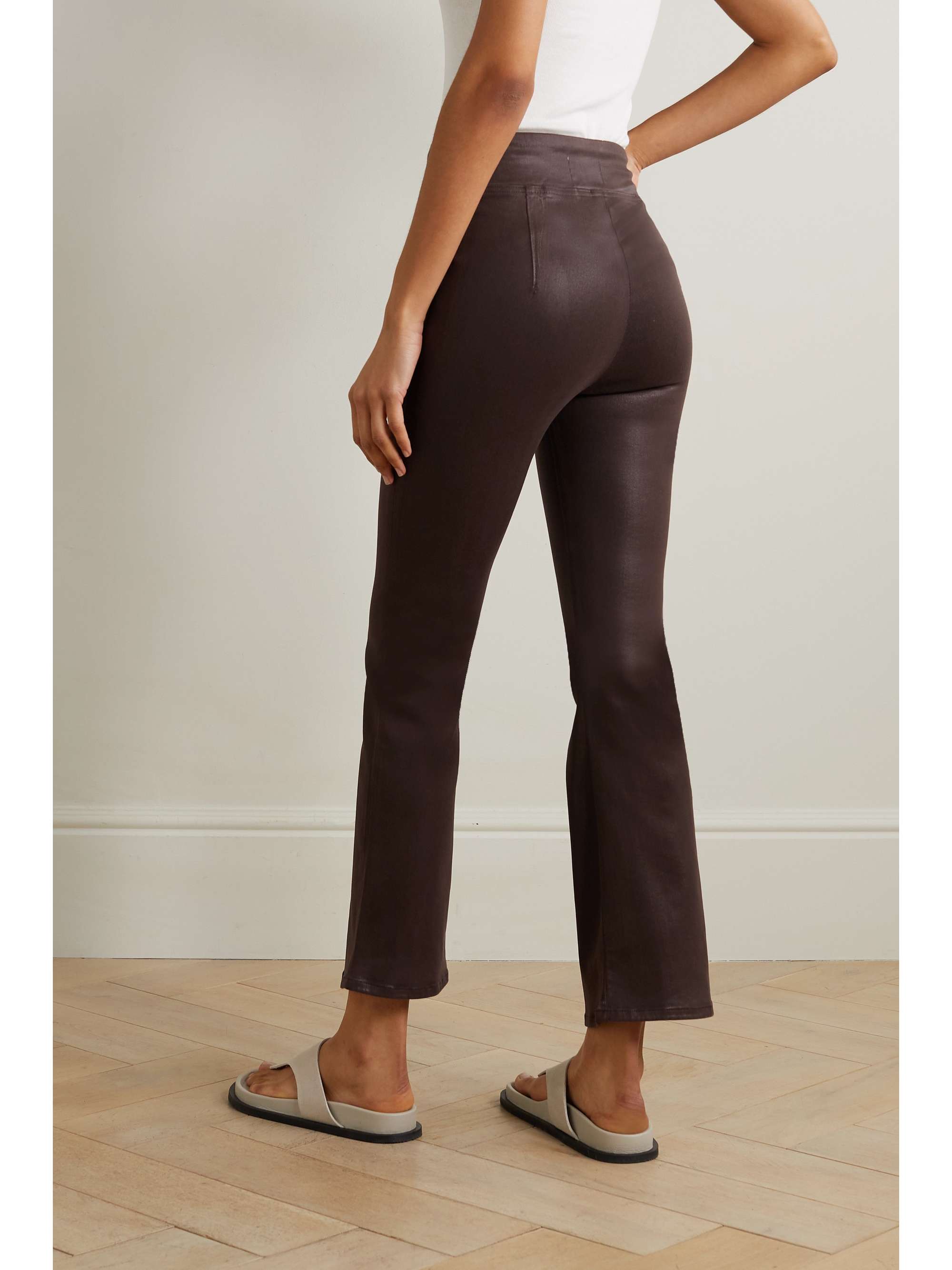 FRAME + NET SUSTAIN The Jetset Crop Mini Boot coated stretchdenim