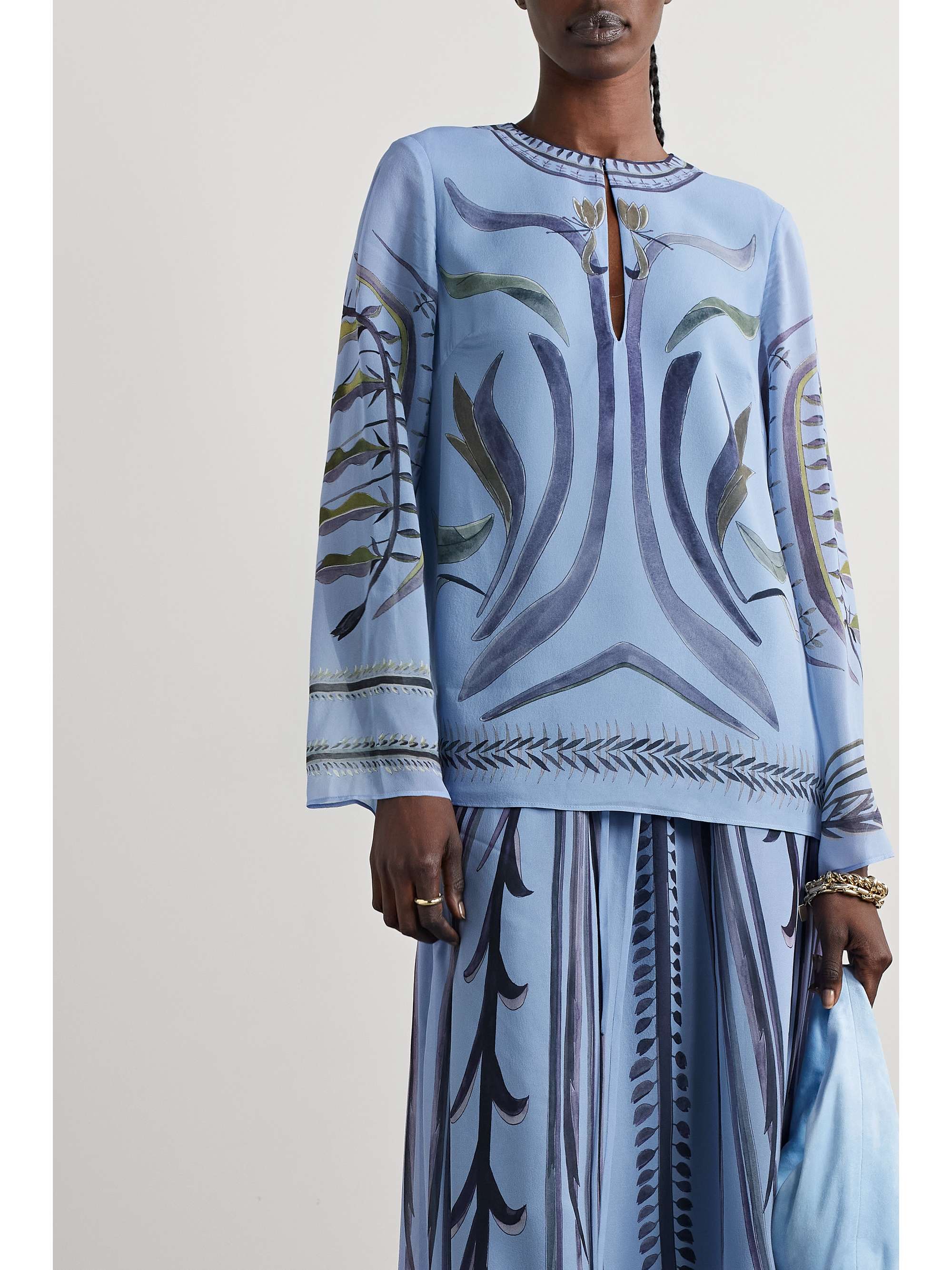 ALTUZARRA 