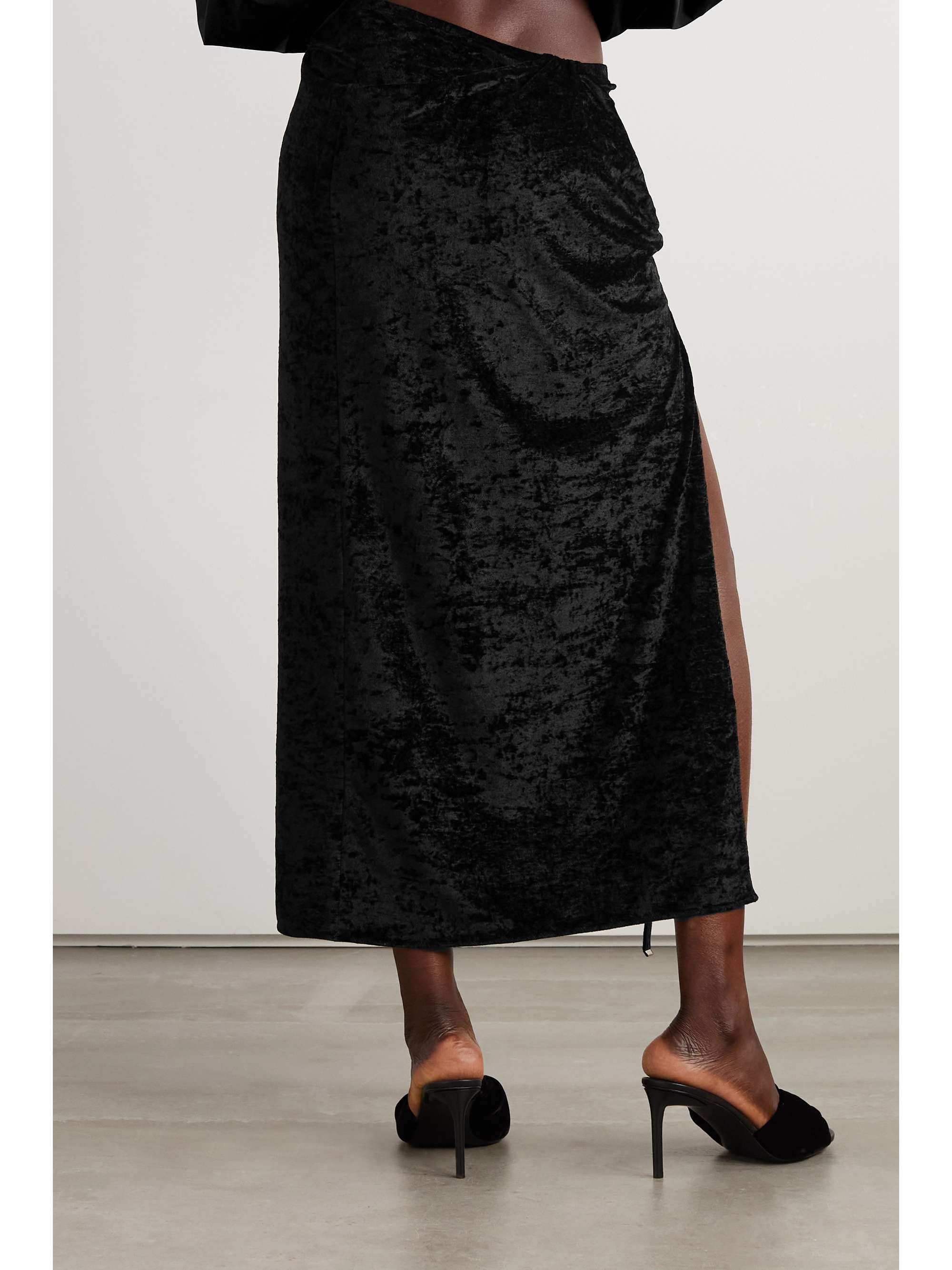 JACQUEMUS 