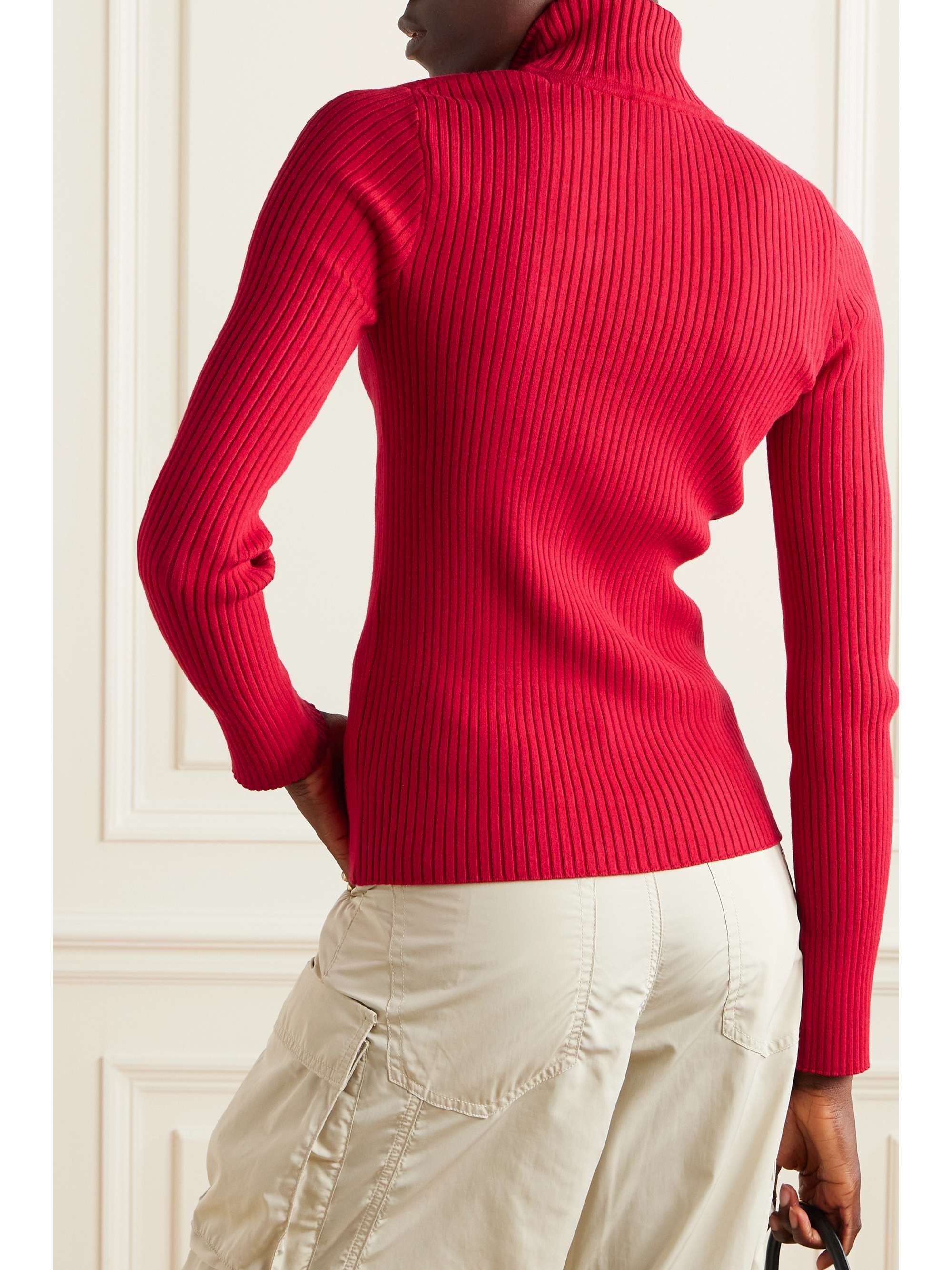COURRÈGES 
