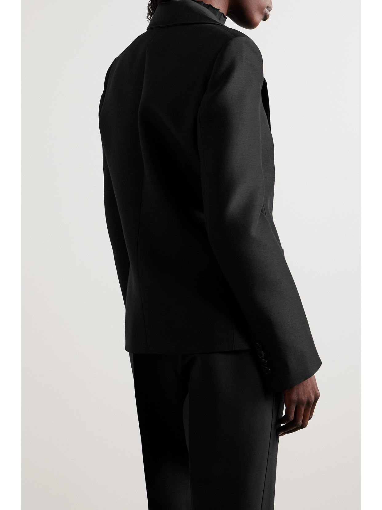 Shop The Row Dru Wool And Silk-blend Blazer In Black