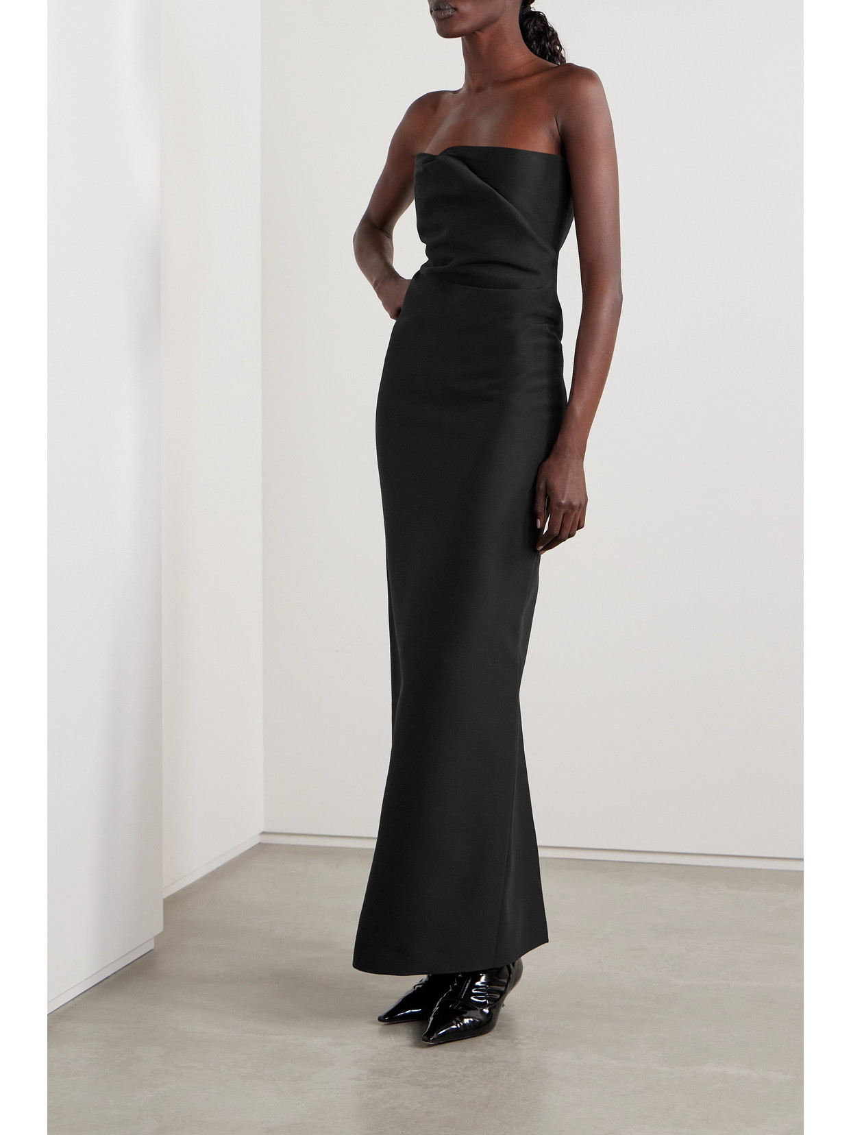 Shop The Row Bardon Strapless Grain De Poudre Wool And Silk-blend Maxi Dress In Black