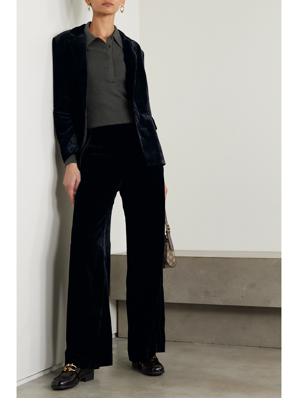 Cefinn Toni Pleated Velvet Straight-leg Pants In Black