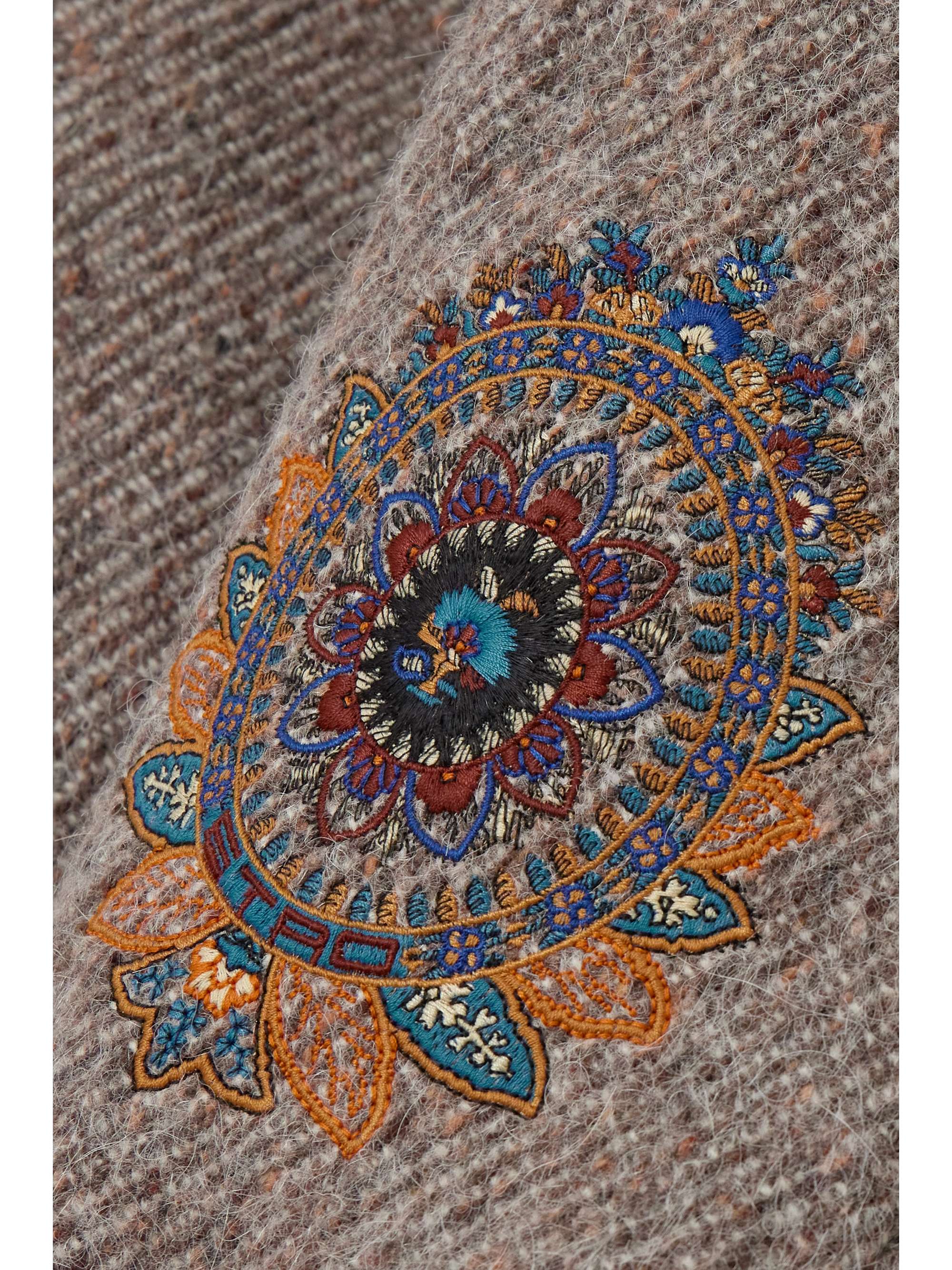 ETRO 