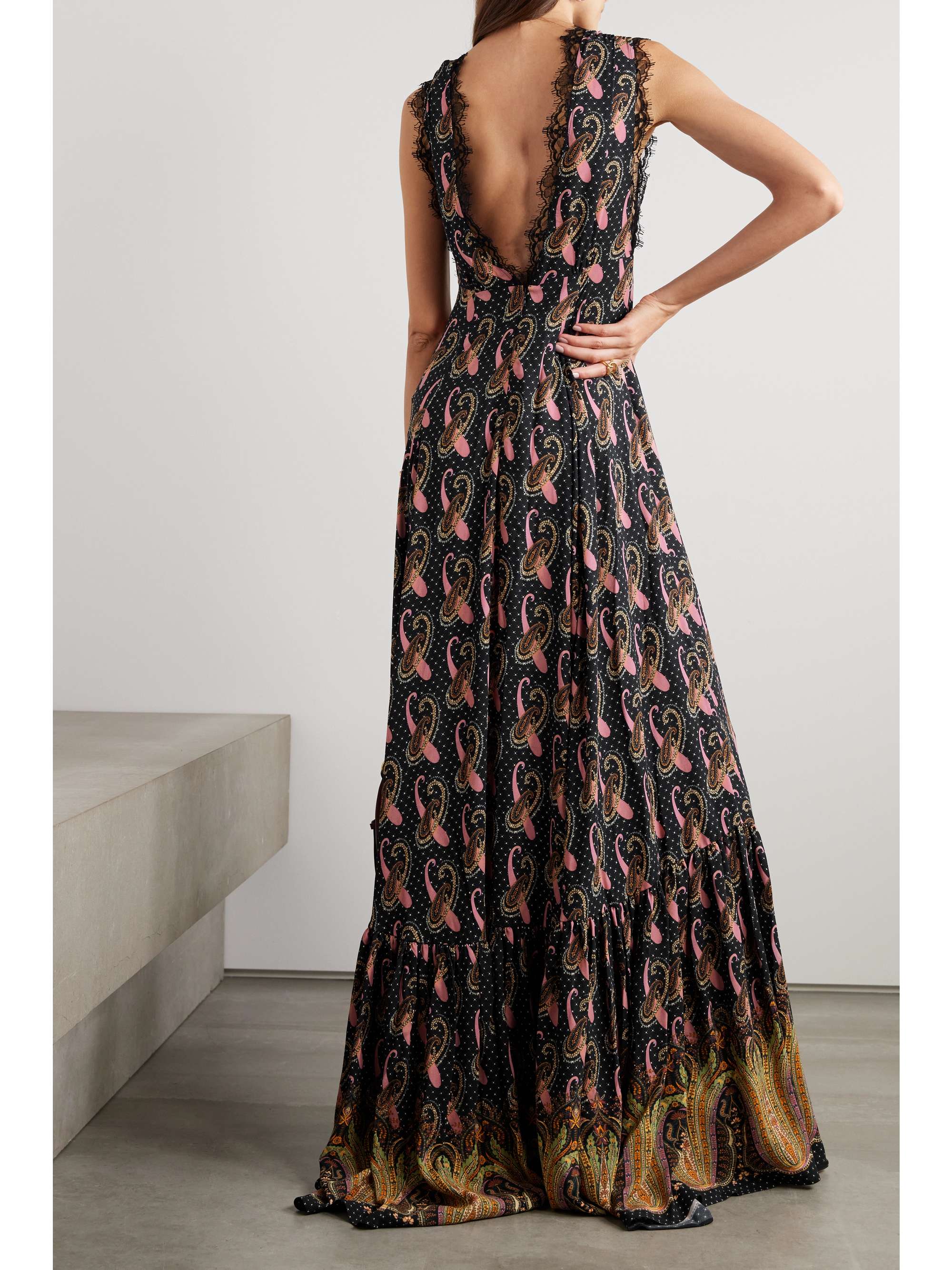 ETRO 
