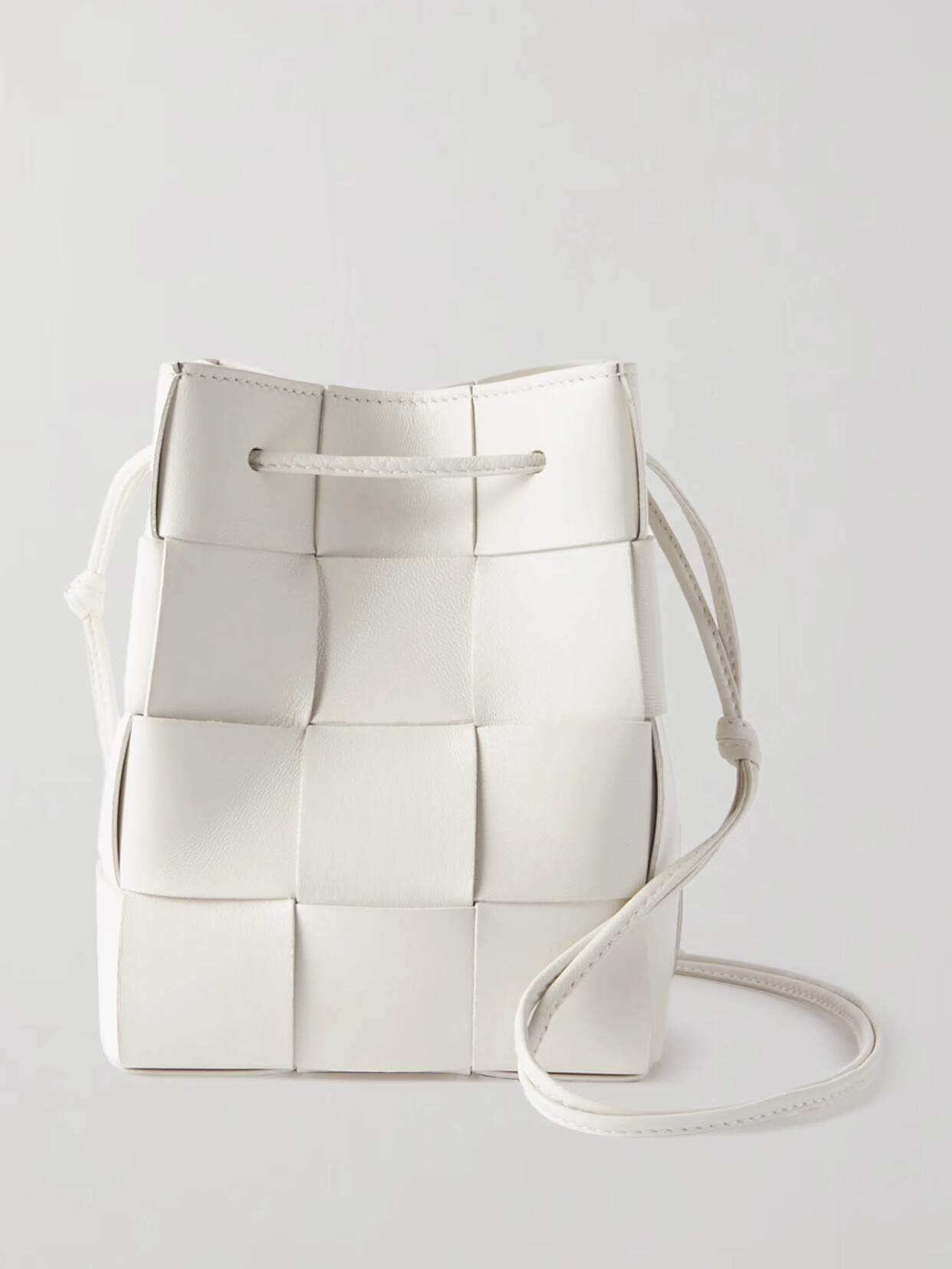 Bottega Veneta - Mini Cassette Intrecciato Leather Bucket Bag - White