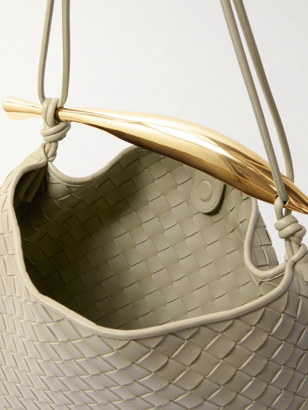Sardine Medium Intrecciato Shoulder Bag