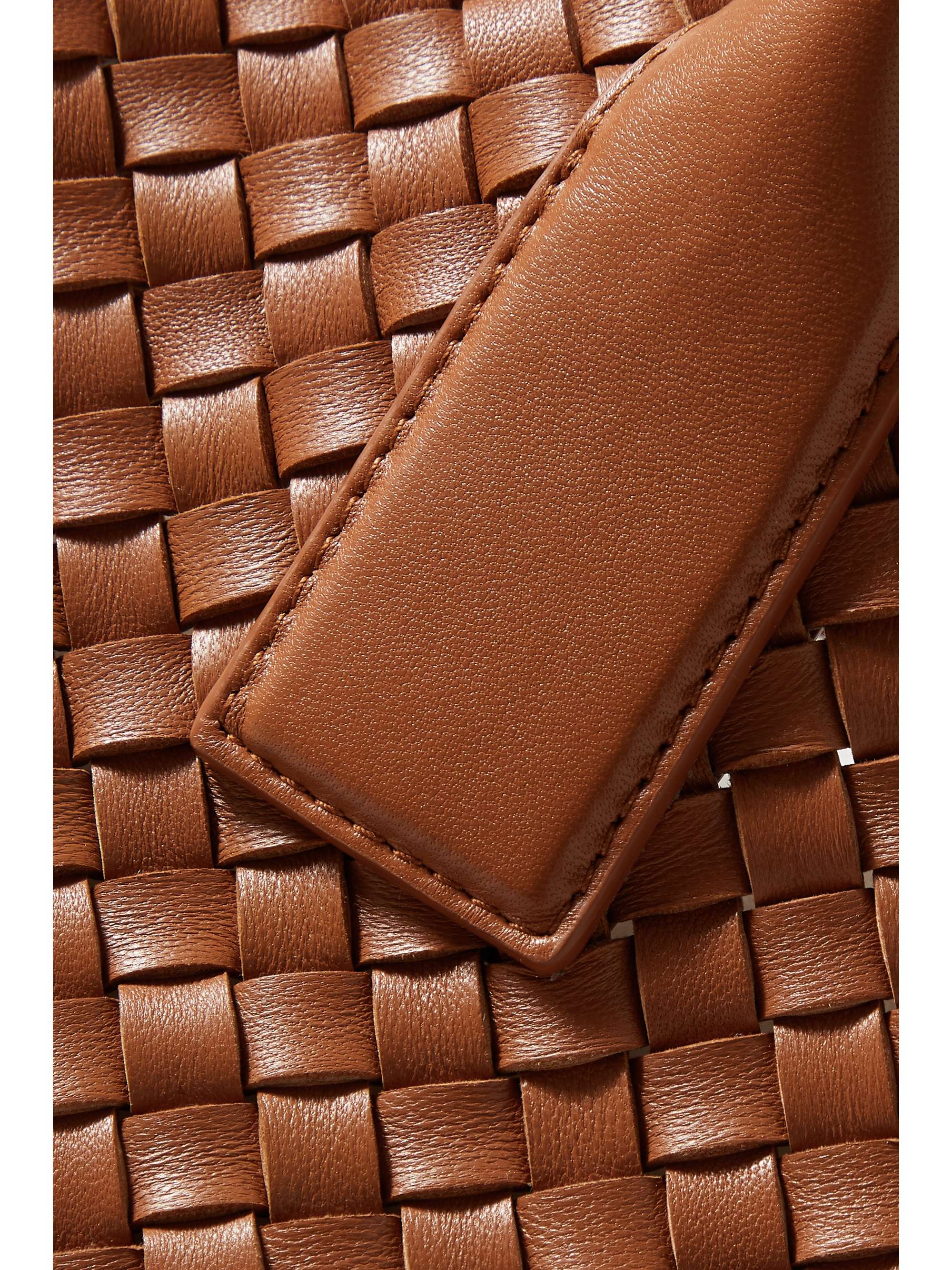 BOTTEGA VENETA Cabat medium intrecciato leather tote