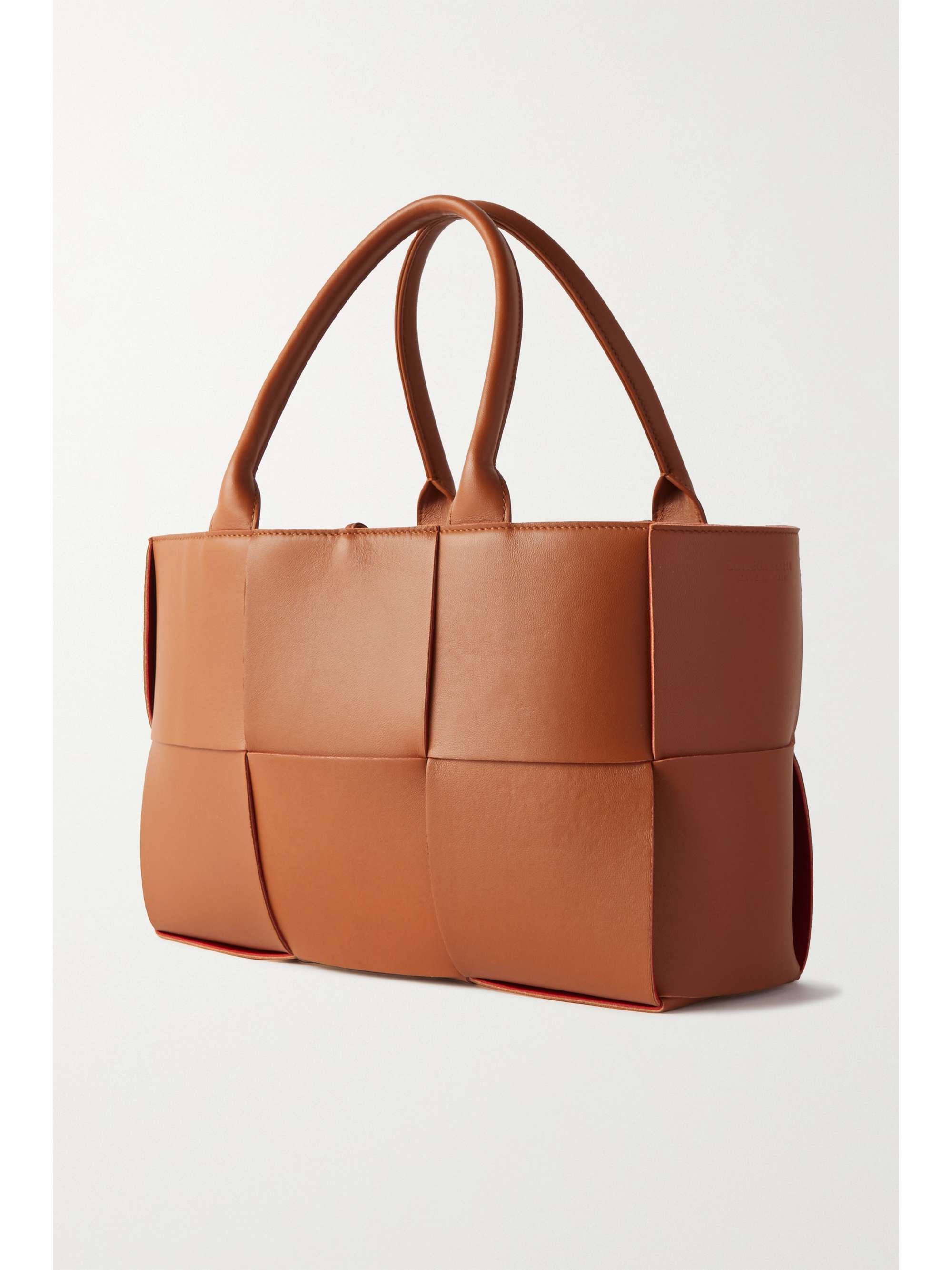 BOTTEGA VENETA Arco イントレチャートレザー スモールトート