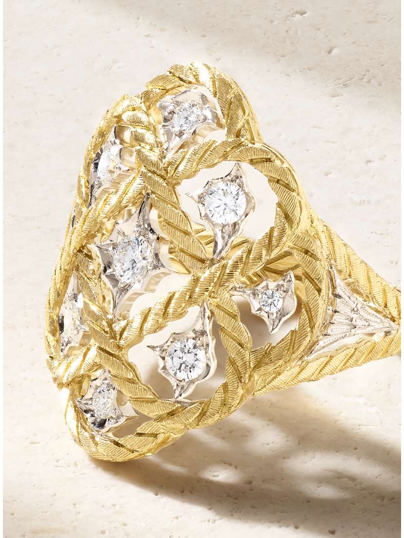 Buccellati Étoilée 18-karat Yellow And White Gold Diamond Ring - detail view in Gold