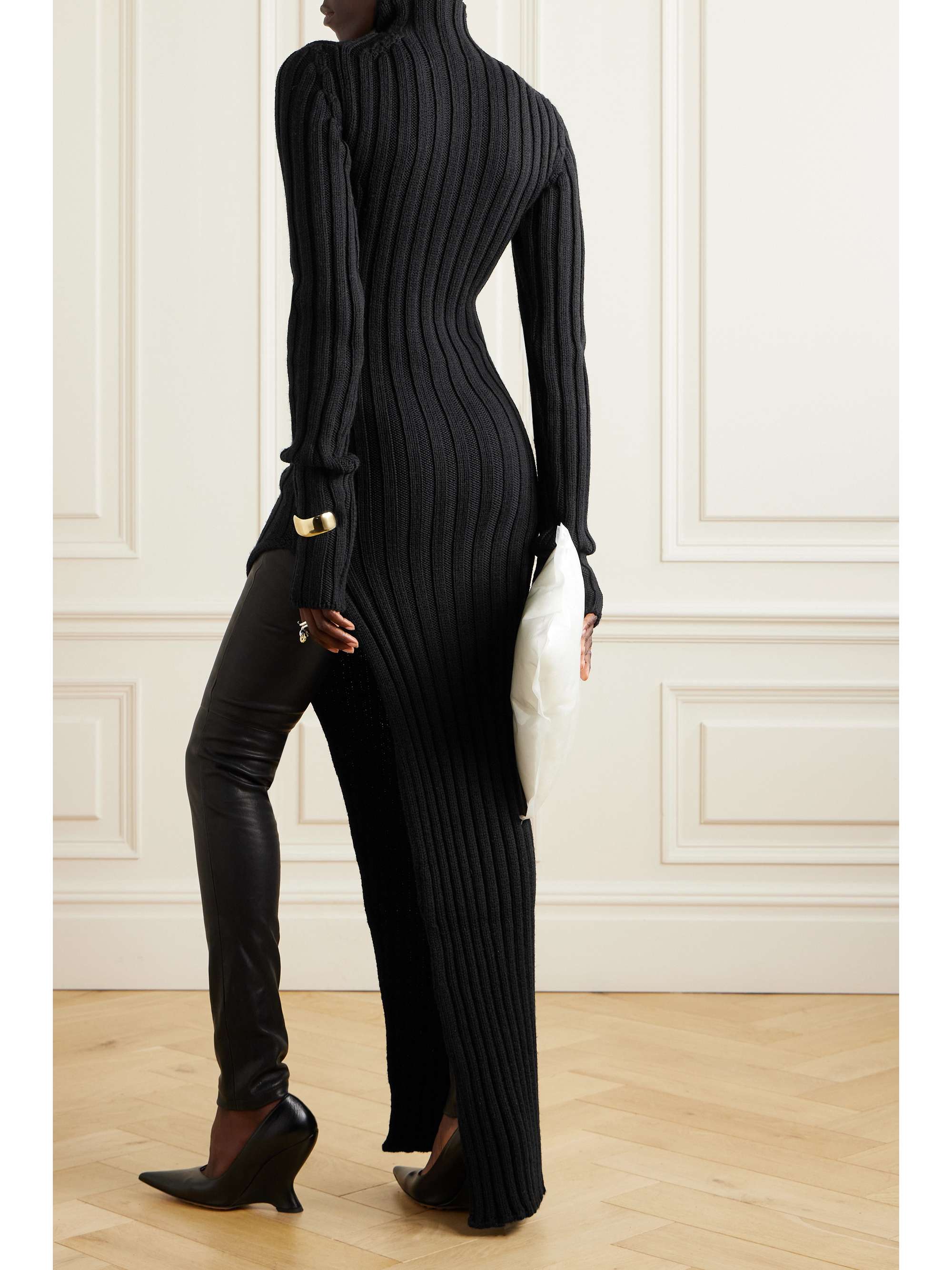 ANN DEMEULEMEESTER 