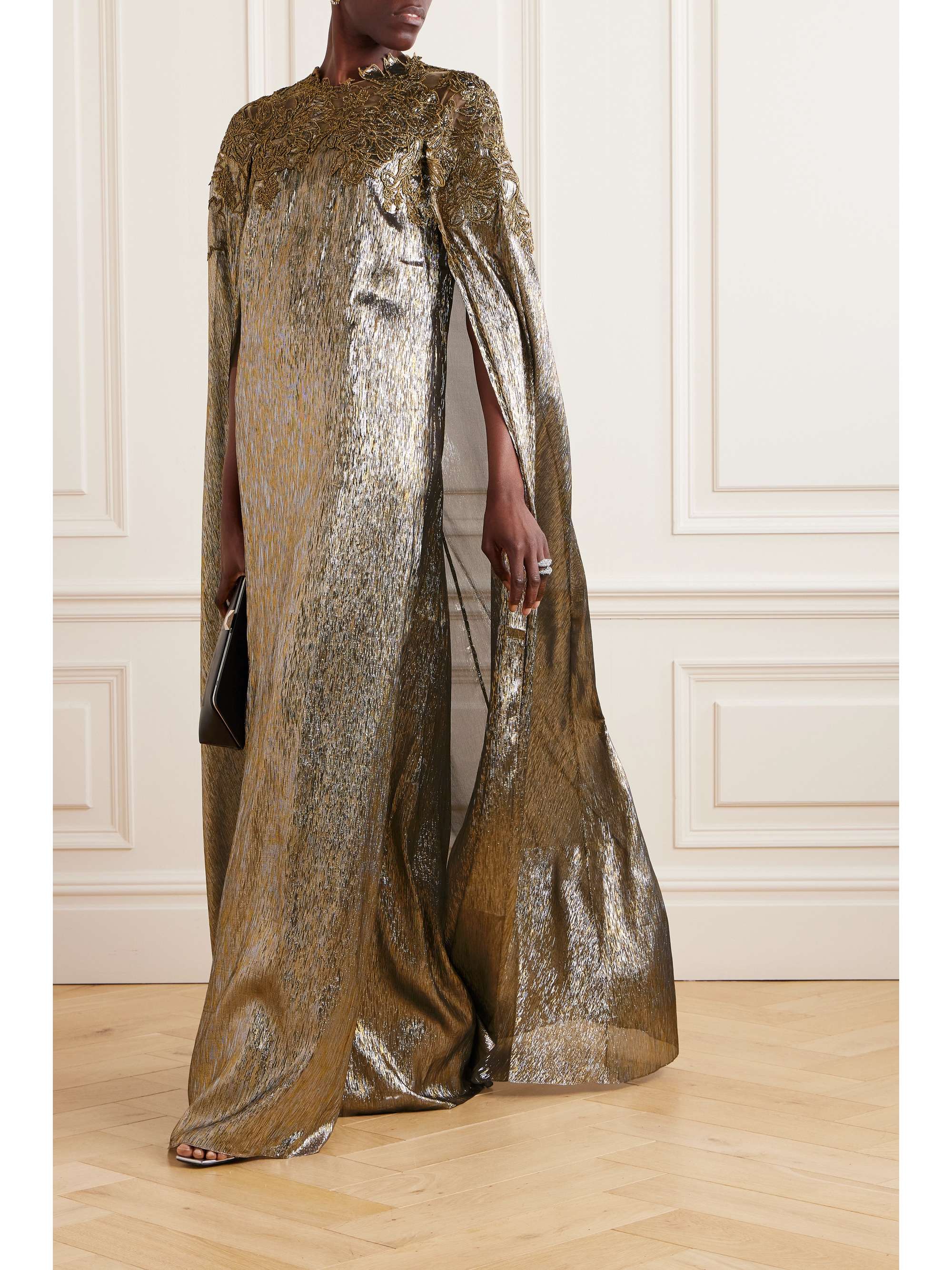 OSCAR DE LA RENTA 