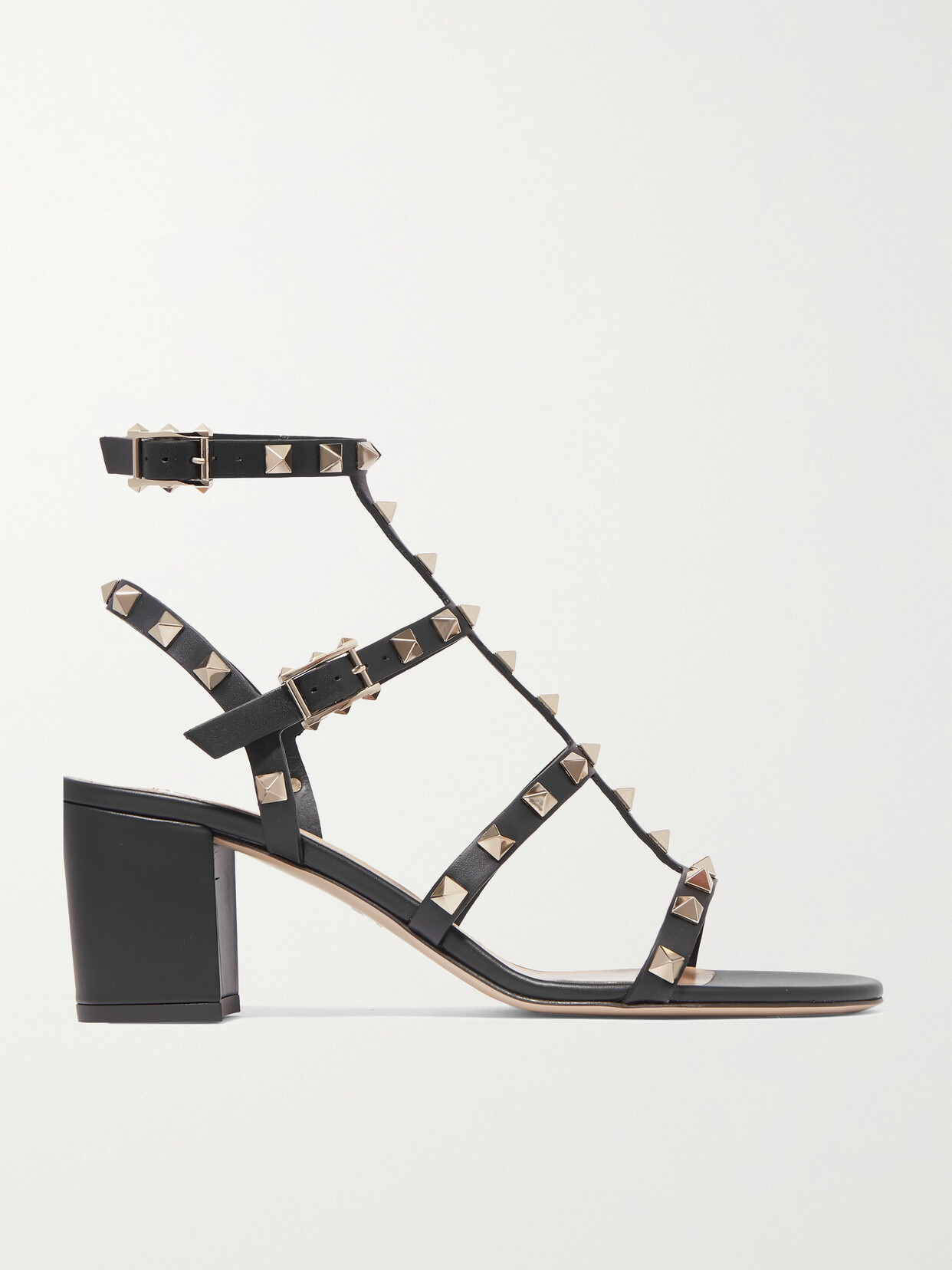 Valentino Garavani Rockstud 60 Leather Sandals In Black