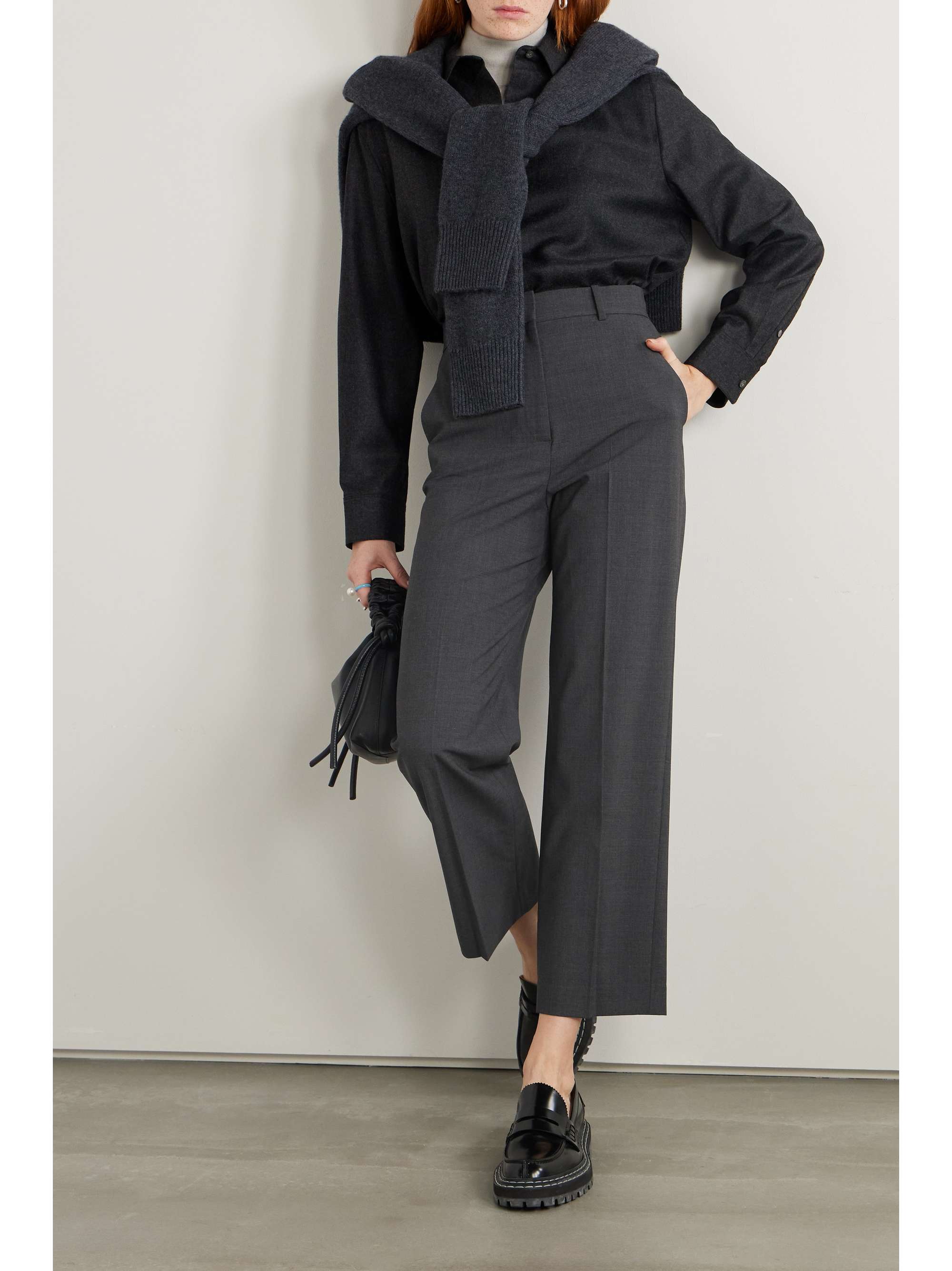 Theory cropped hotsell pants