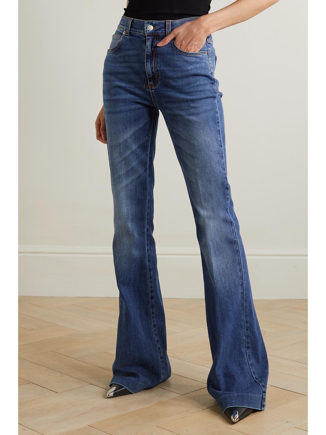 Shop Alexander Mcqueen High-rise Flared Jeans In Blue