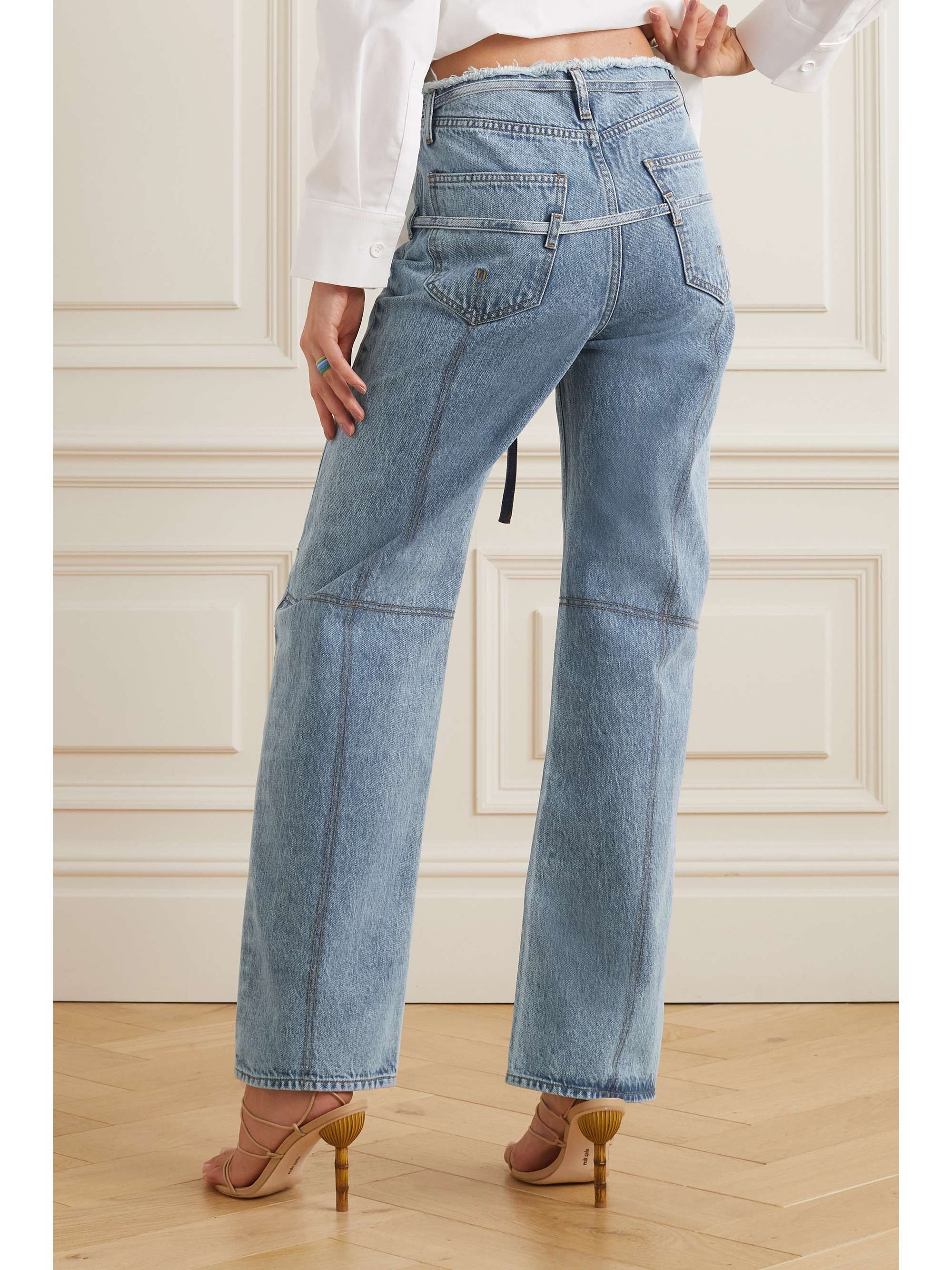 JACQUEMUS 