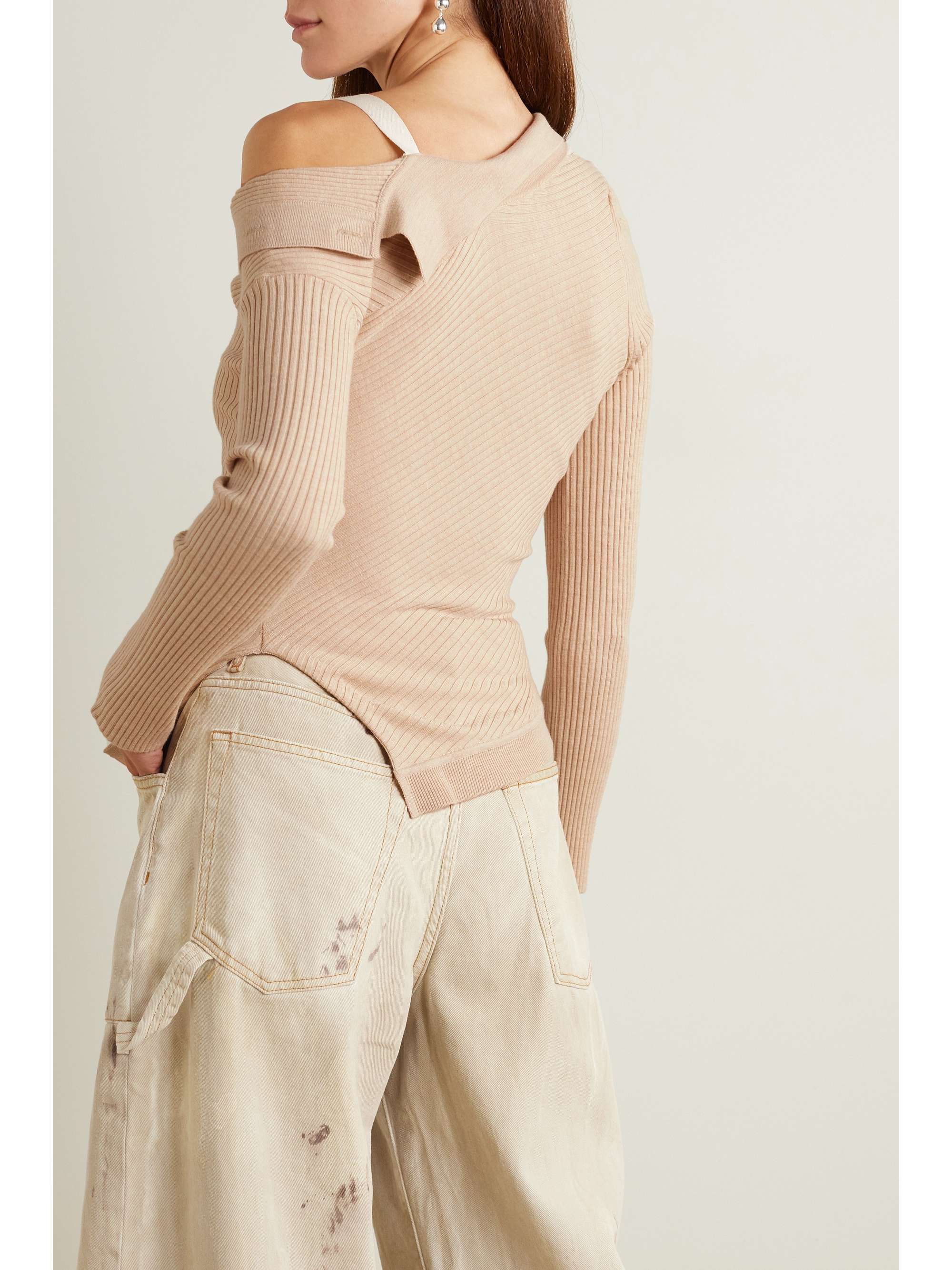 JACQUEMUS 