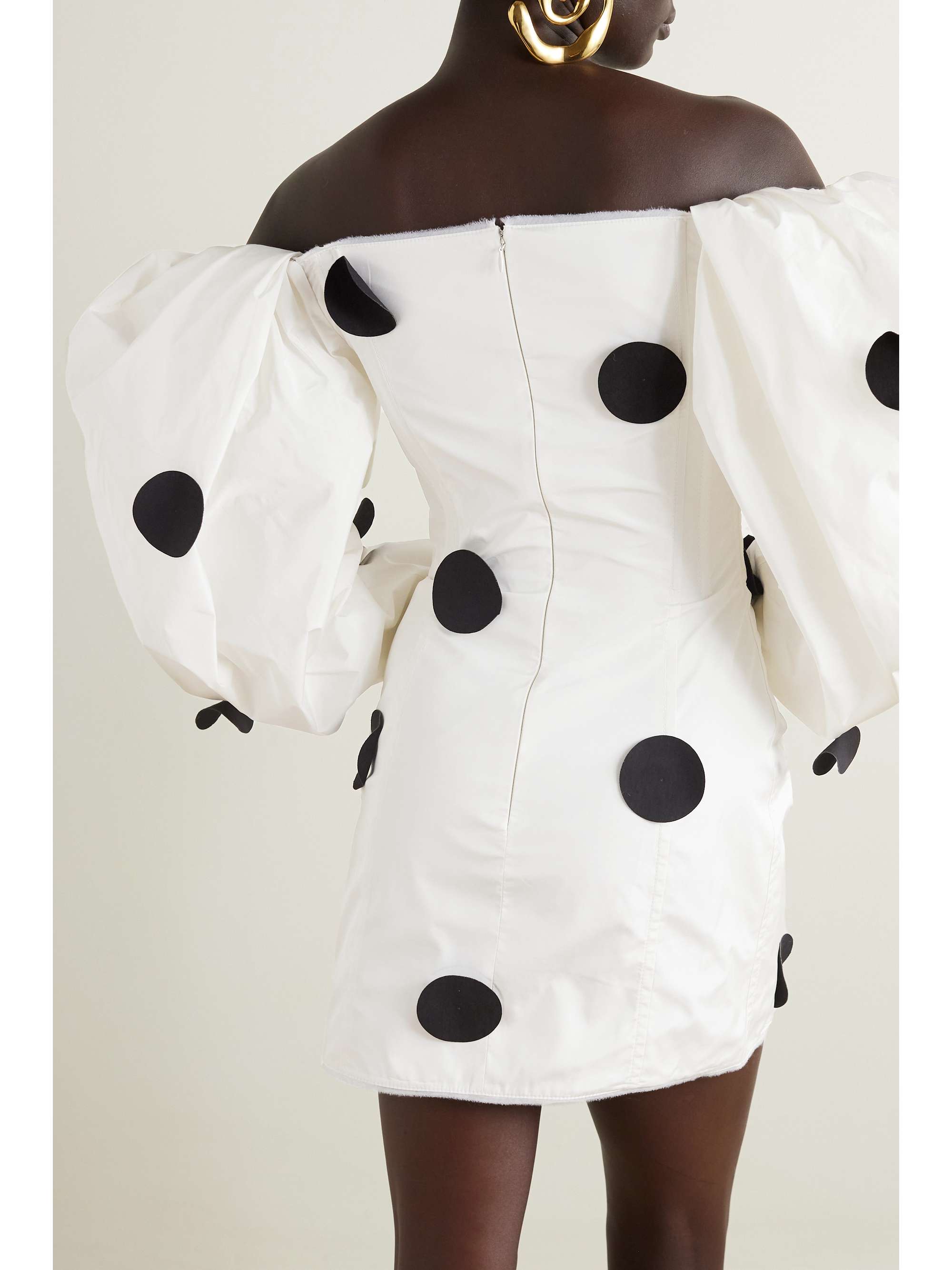 JACQUEMUS 