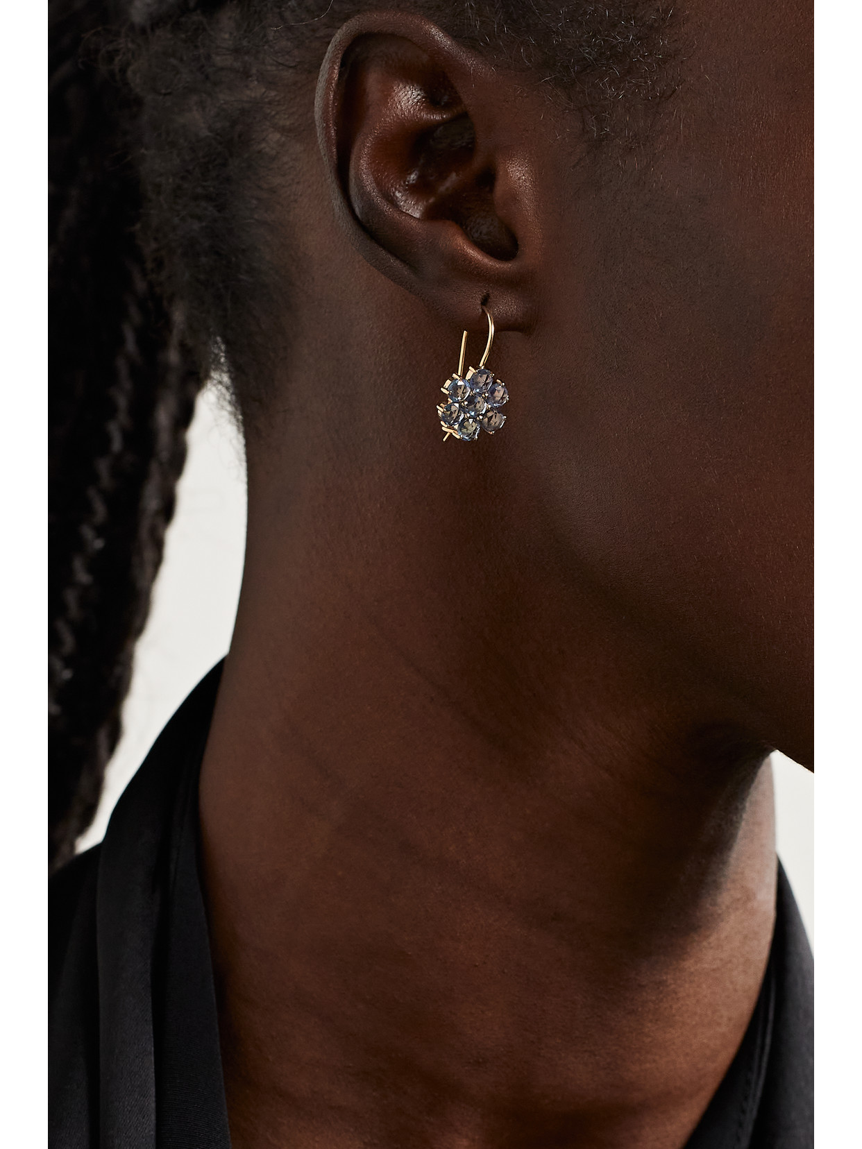Ileana Makri Daisy Bloom 18-karat Gold Sapphire Earrings In Gold