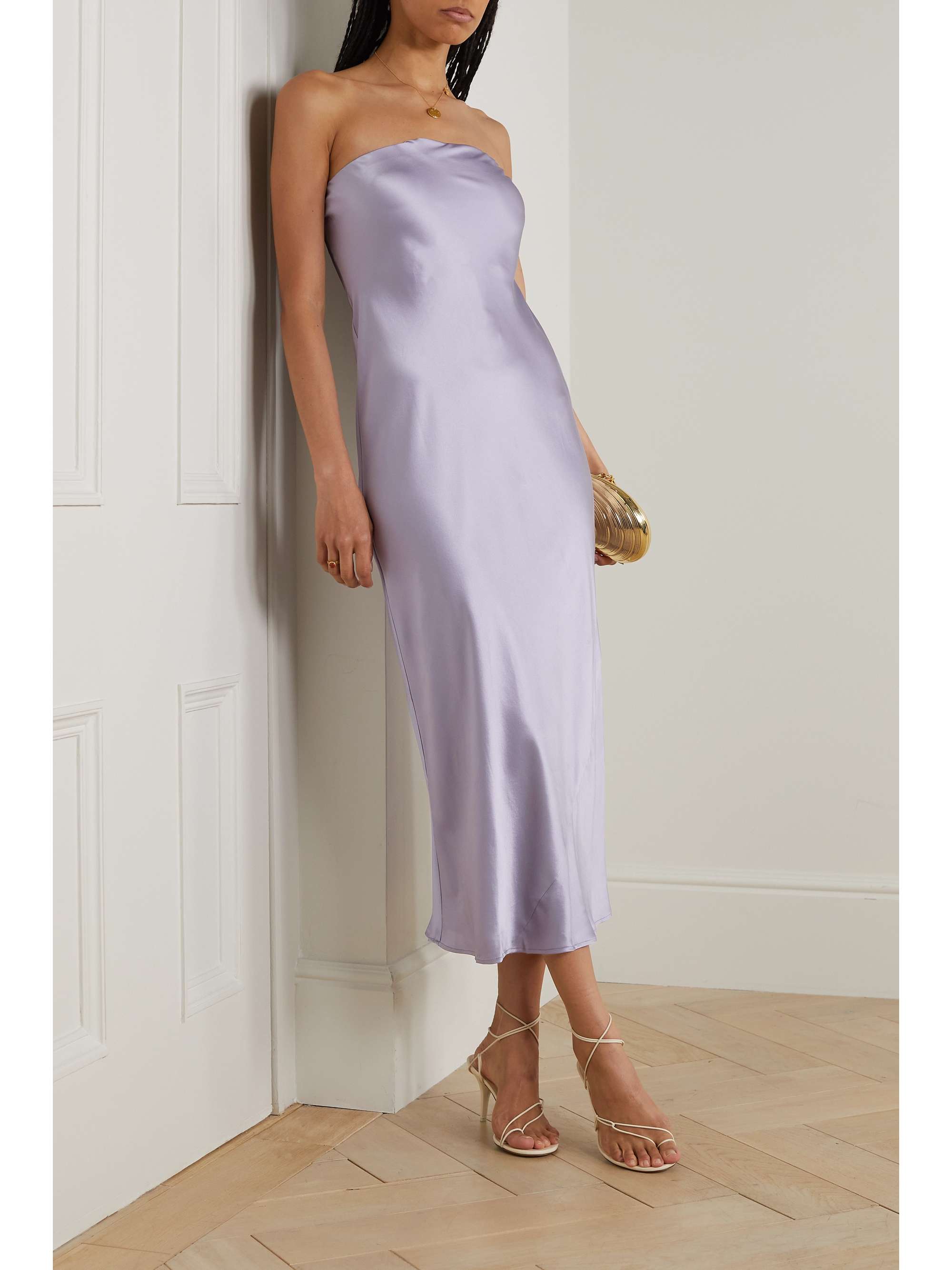 neted gown