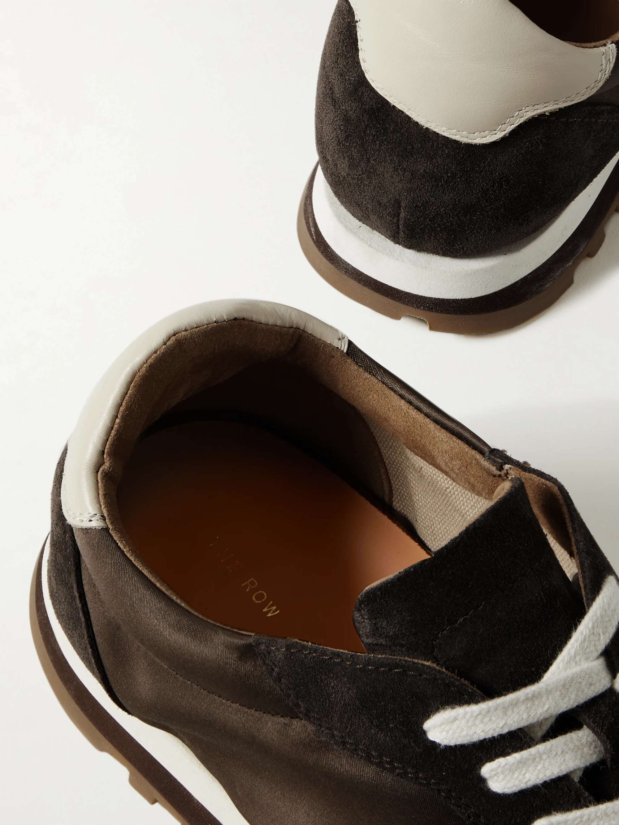 THE ROW Baskets en cuir et en résille Owen Runner