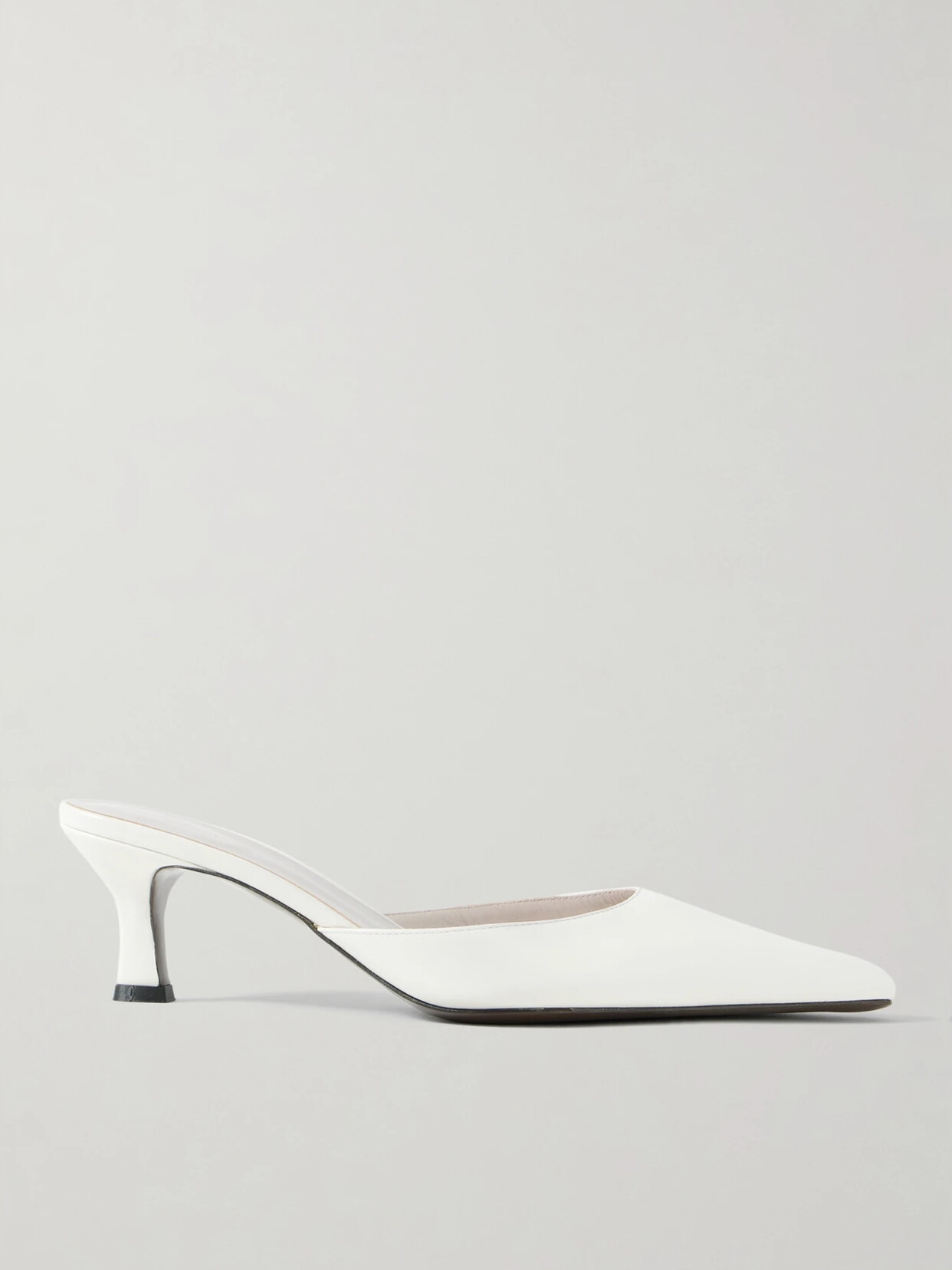 The Row Cybil Leather Mules In Off-white