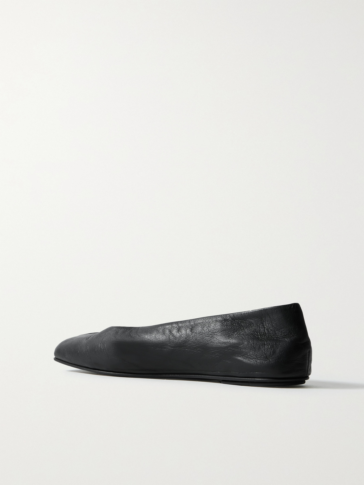 The Row Eva Leather Ballet Flats In Black
