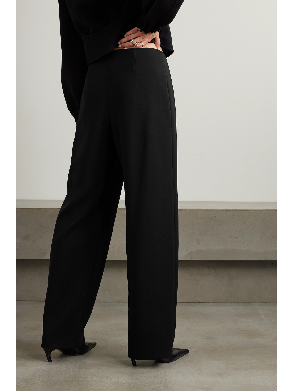 Fforme Larissa Wool-blend Twill Straight-leg Pants In Black