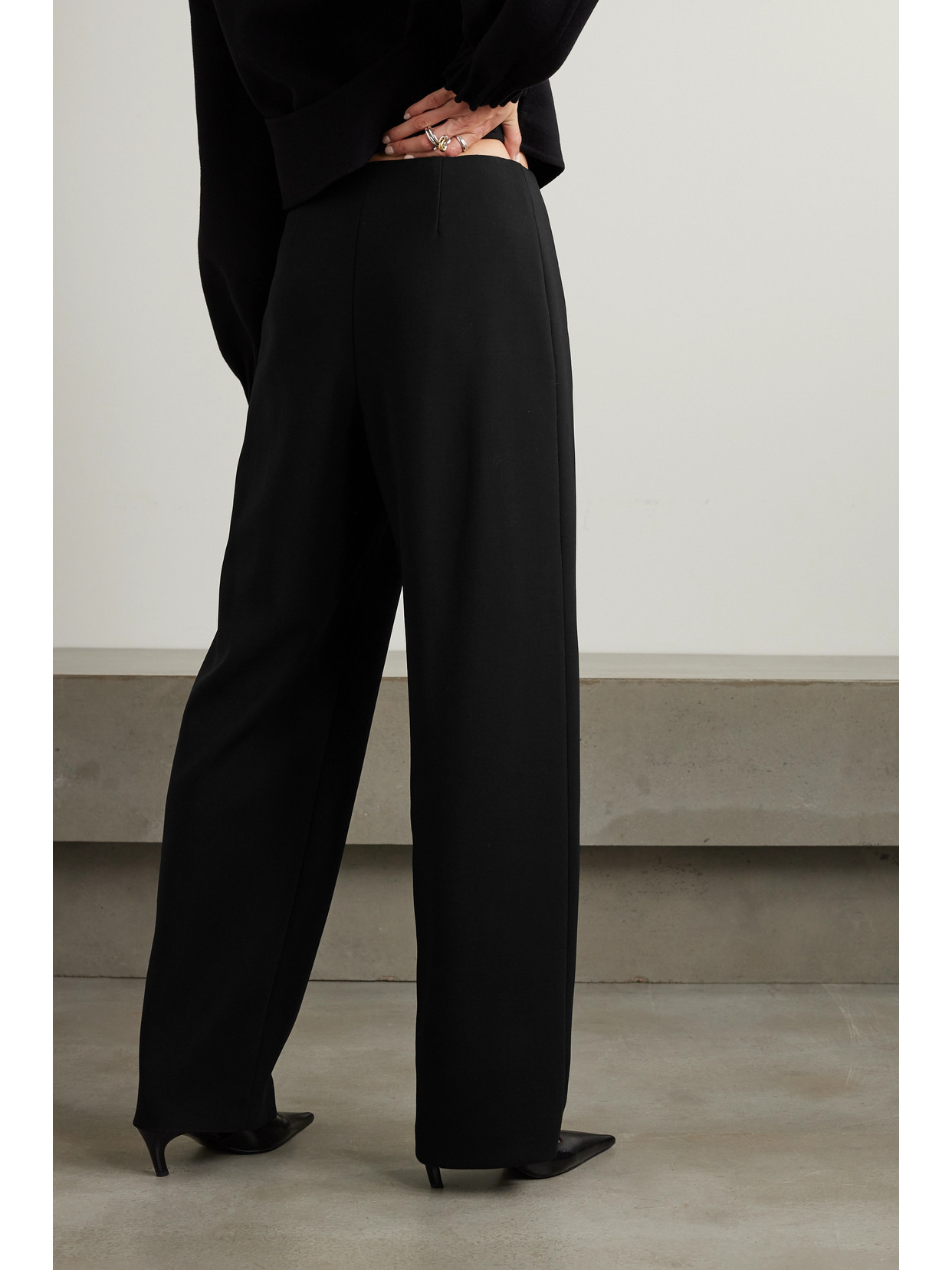 Shop Fforme Larissa Wool-blend Twill Straight-leg Pants In Black