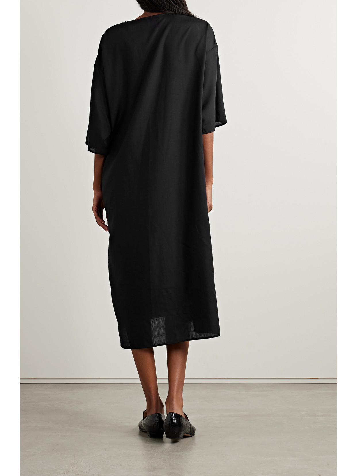 Fforme Keon Wool Midi Dress In Black