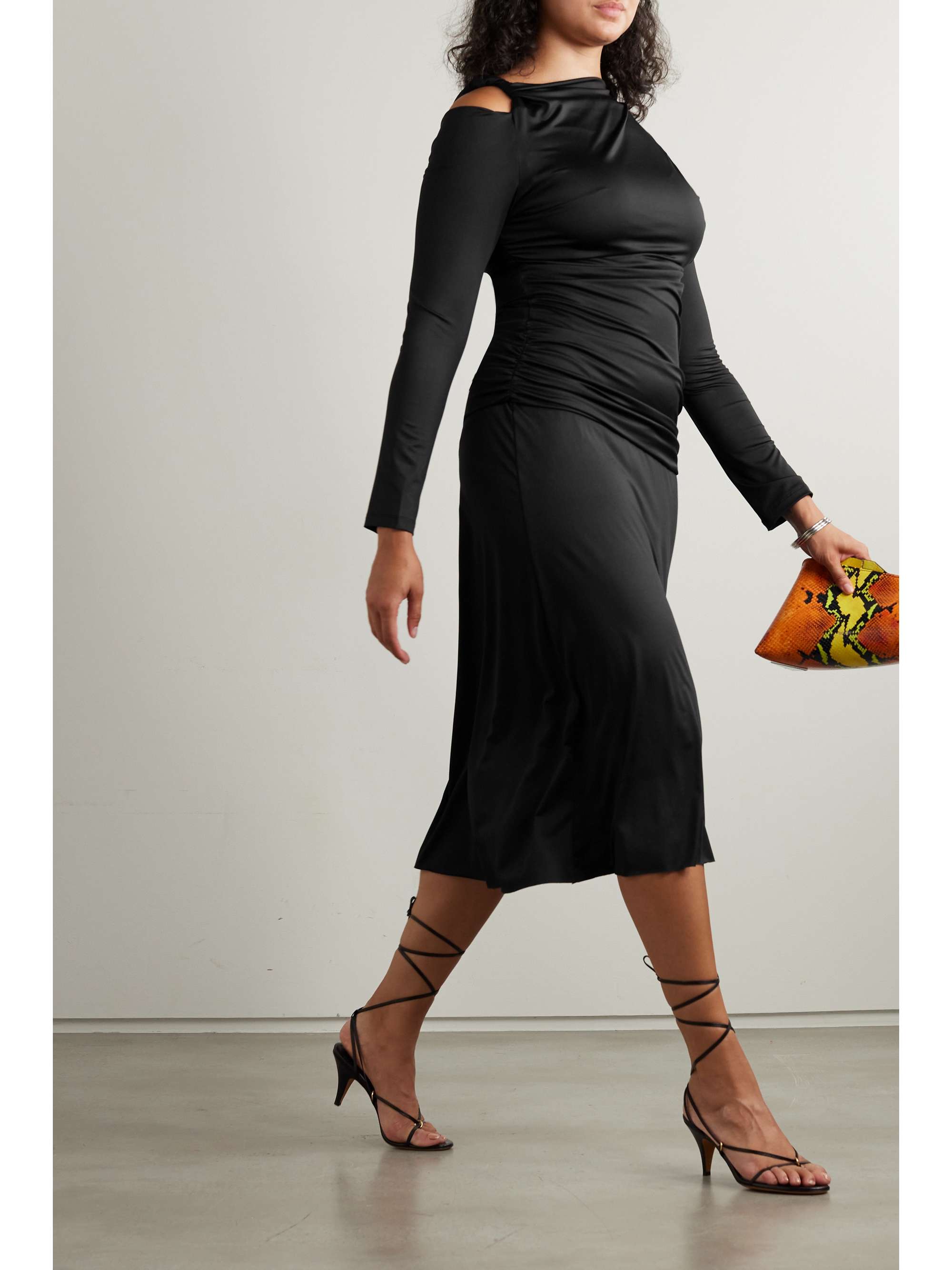 VICTORIA BECKHAM 