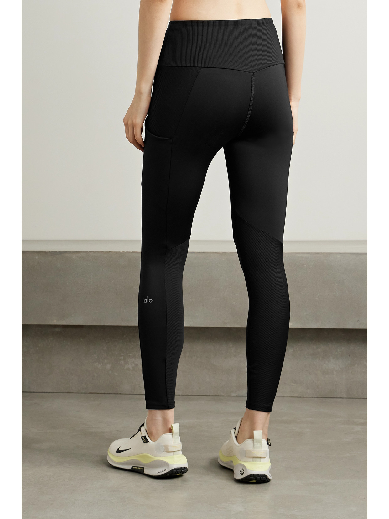 Alo Yoga Airlift Ribbed Stretch 7/8 Leggings In Black
