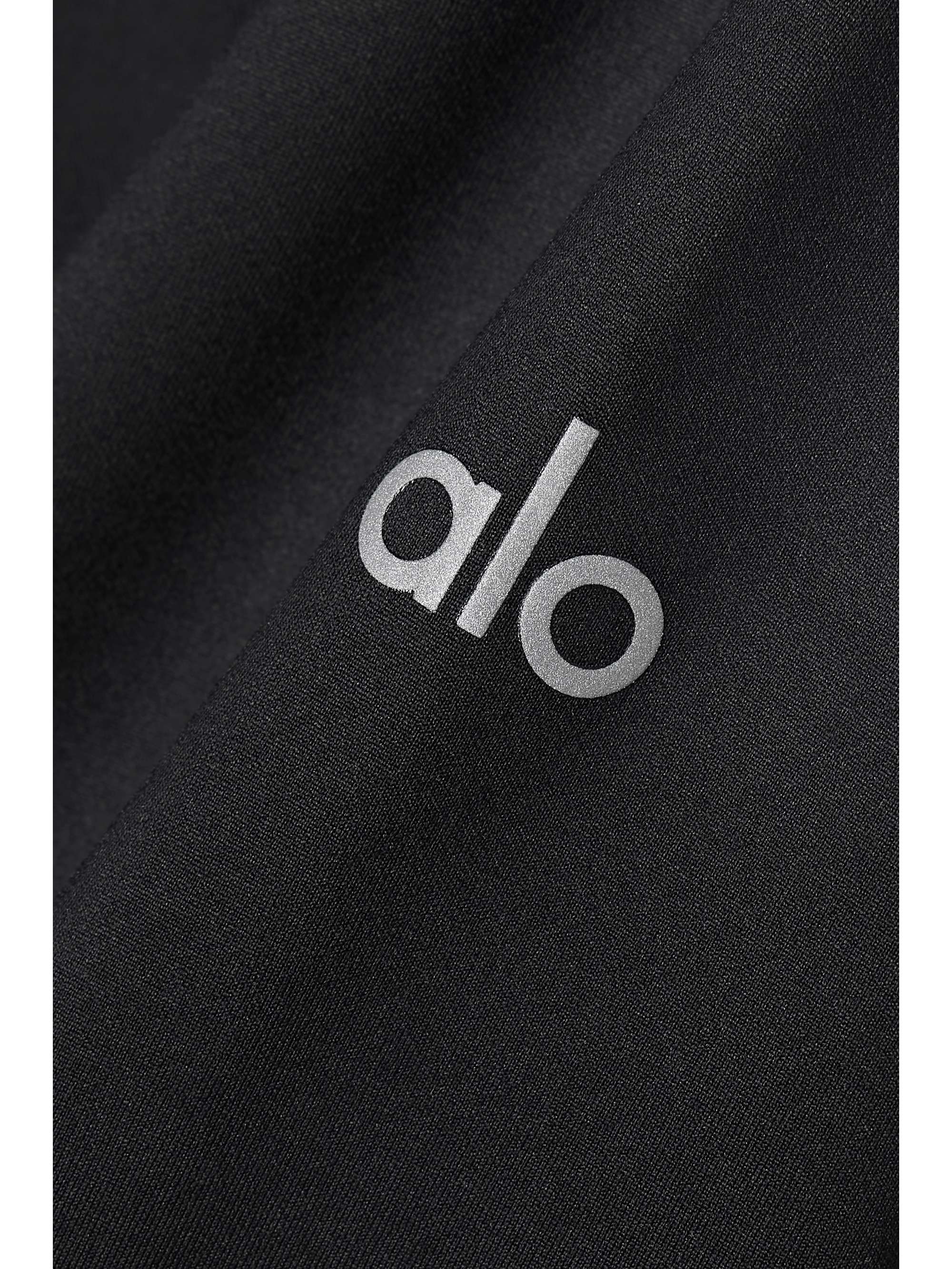 ALO YOGA 