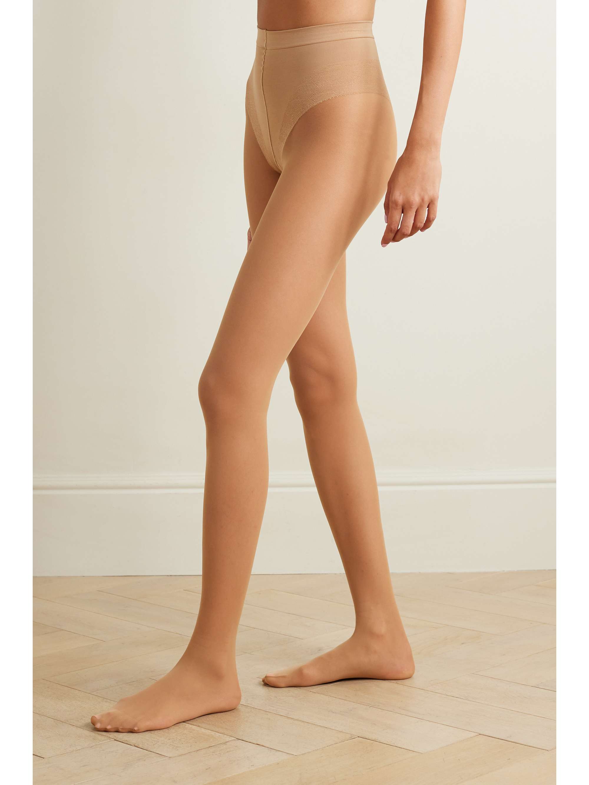 WOLFORD 