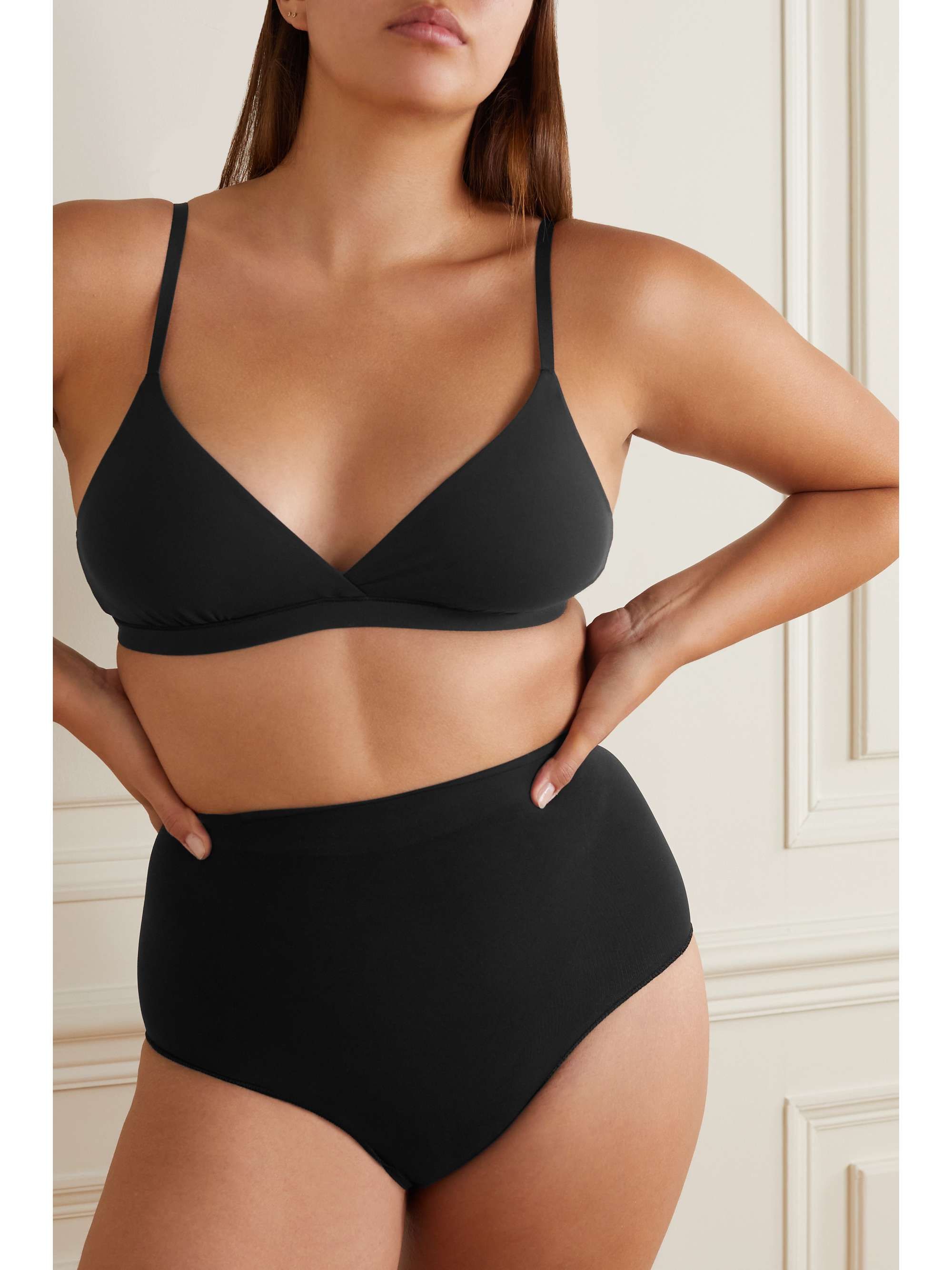 SKIMS Fits Everybody wrap-effect triangle bralette - Sienna