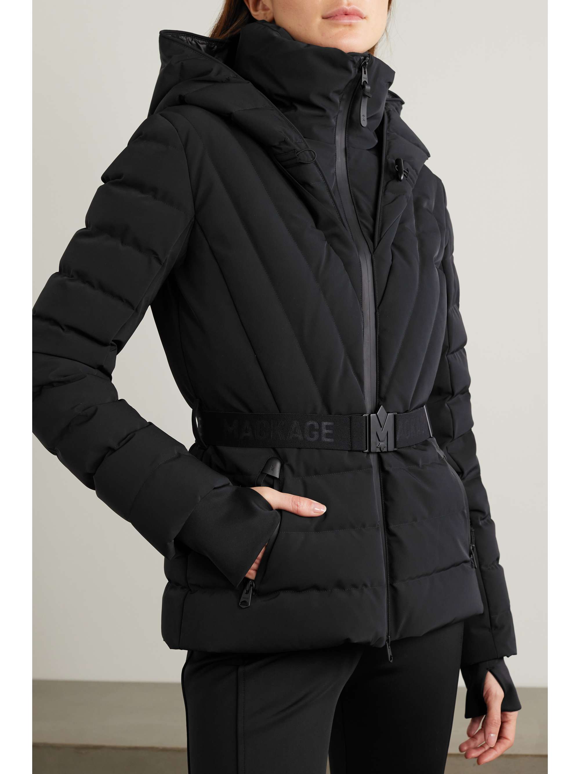 MACKAGE 