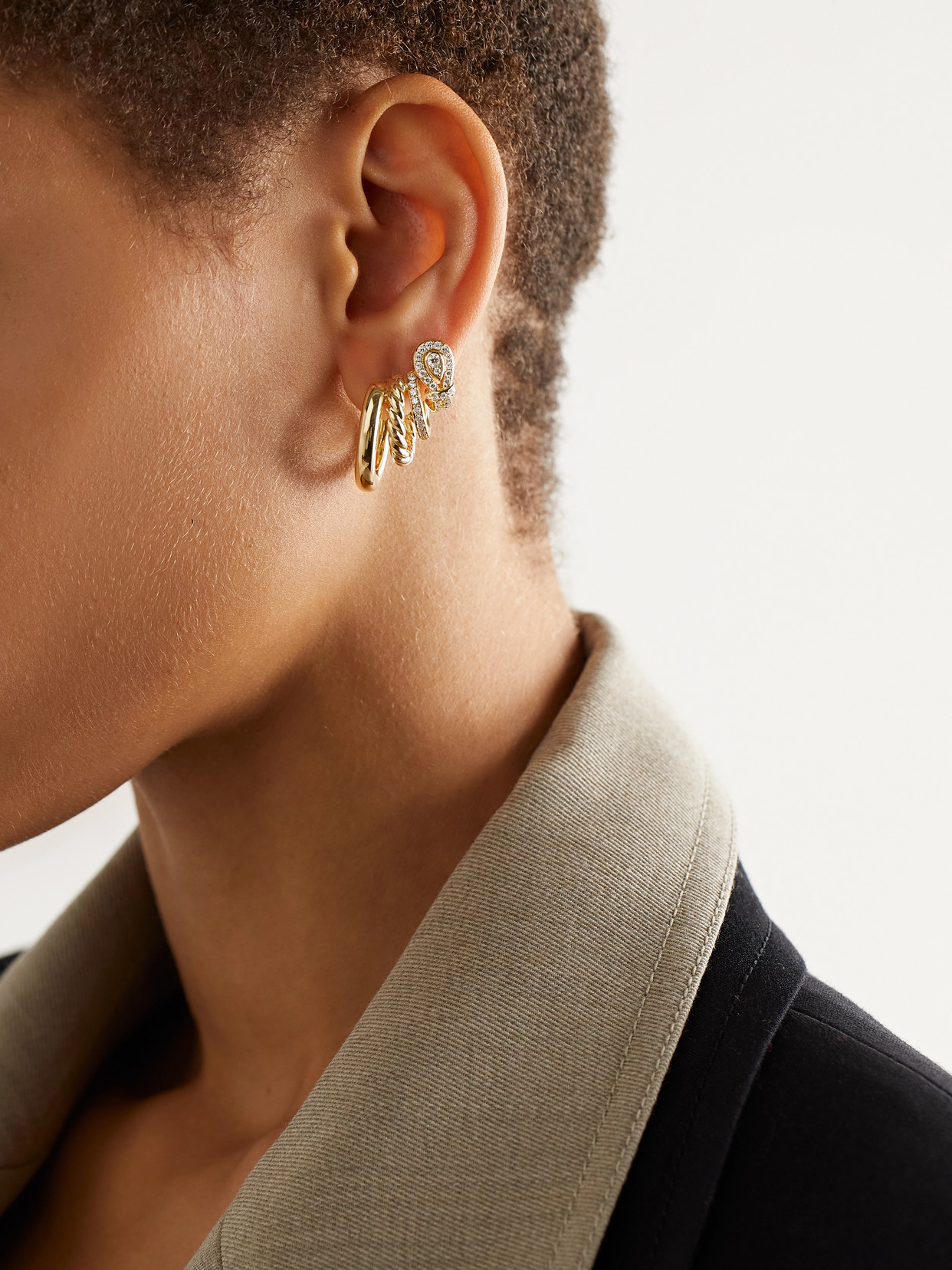 David Yurman Dy Mercer 18-karat Gold Diamond Hoop Earrings In Gold
