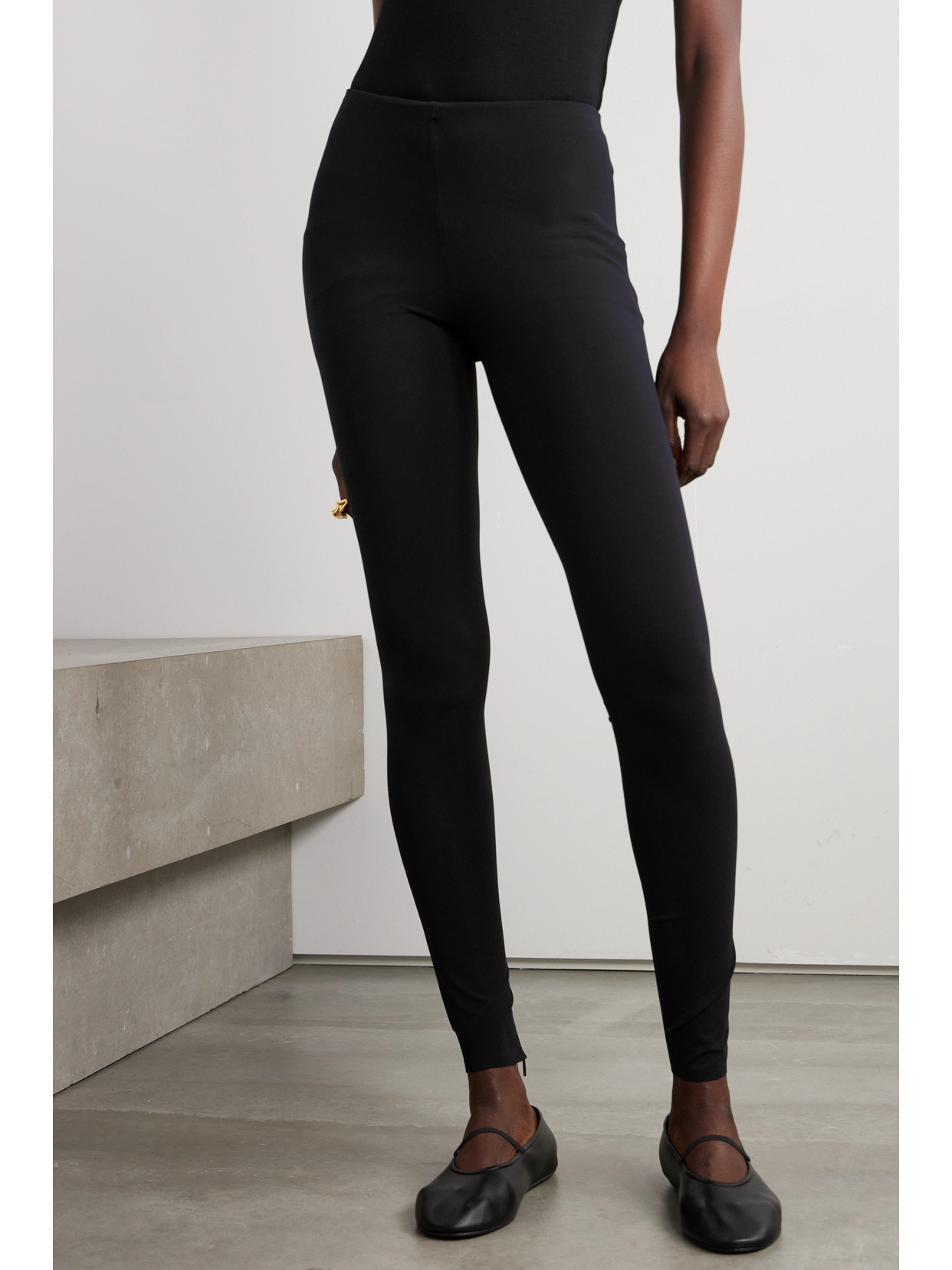 Shop The Row Lanza Stretch-jersey Leggings In Black