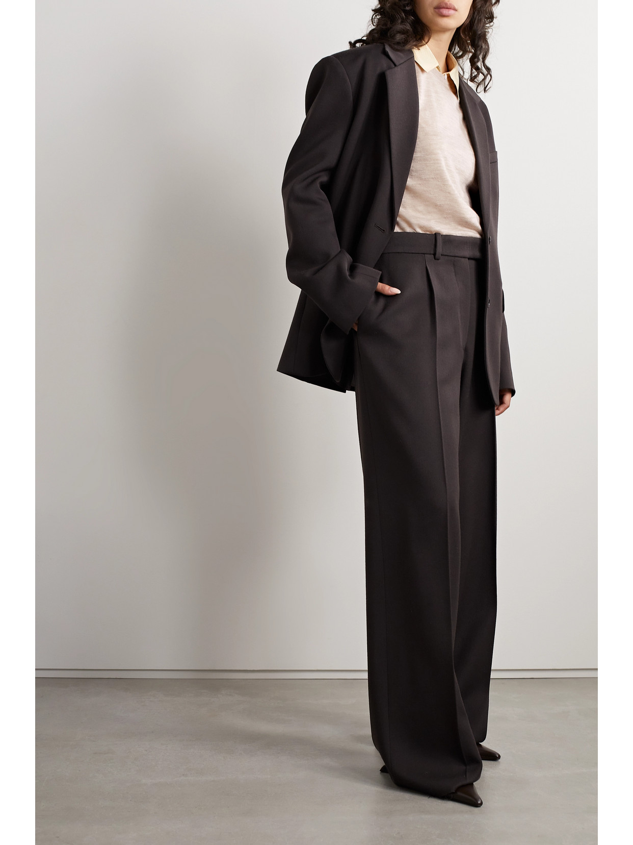 The Row Exeter Cashmere Sweater In Neutrals