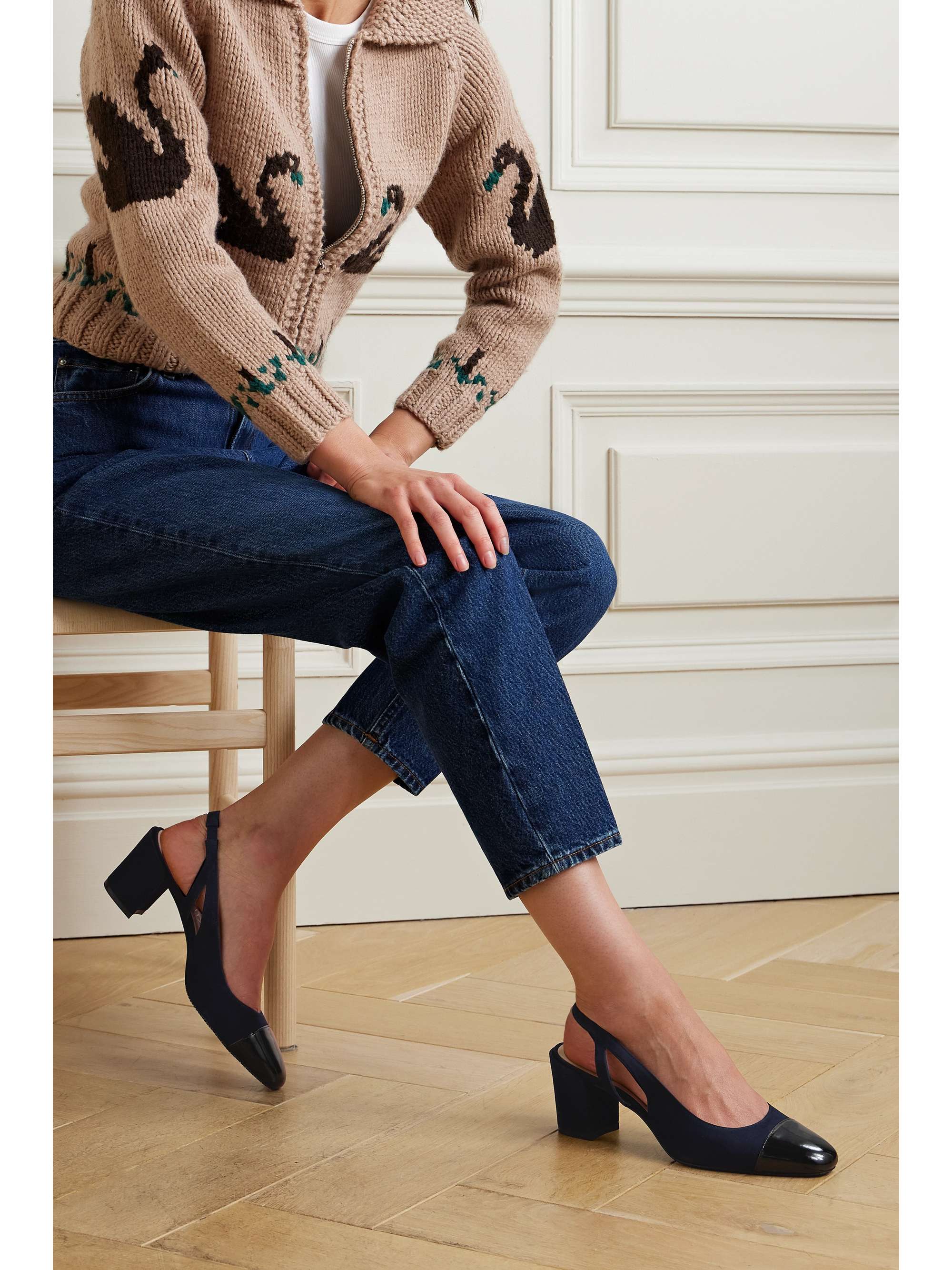 STUART WEITZMAN 