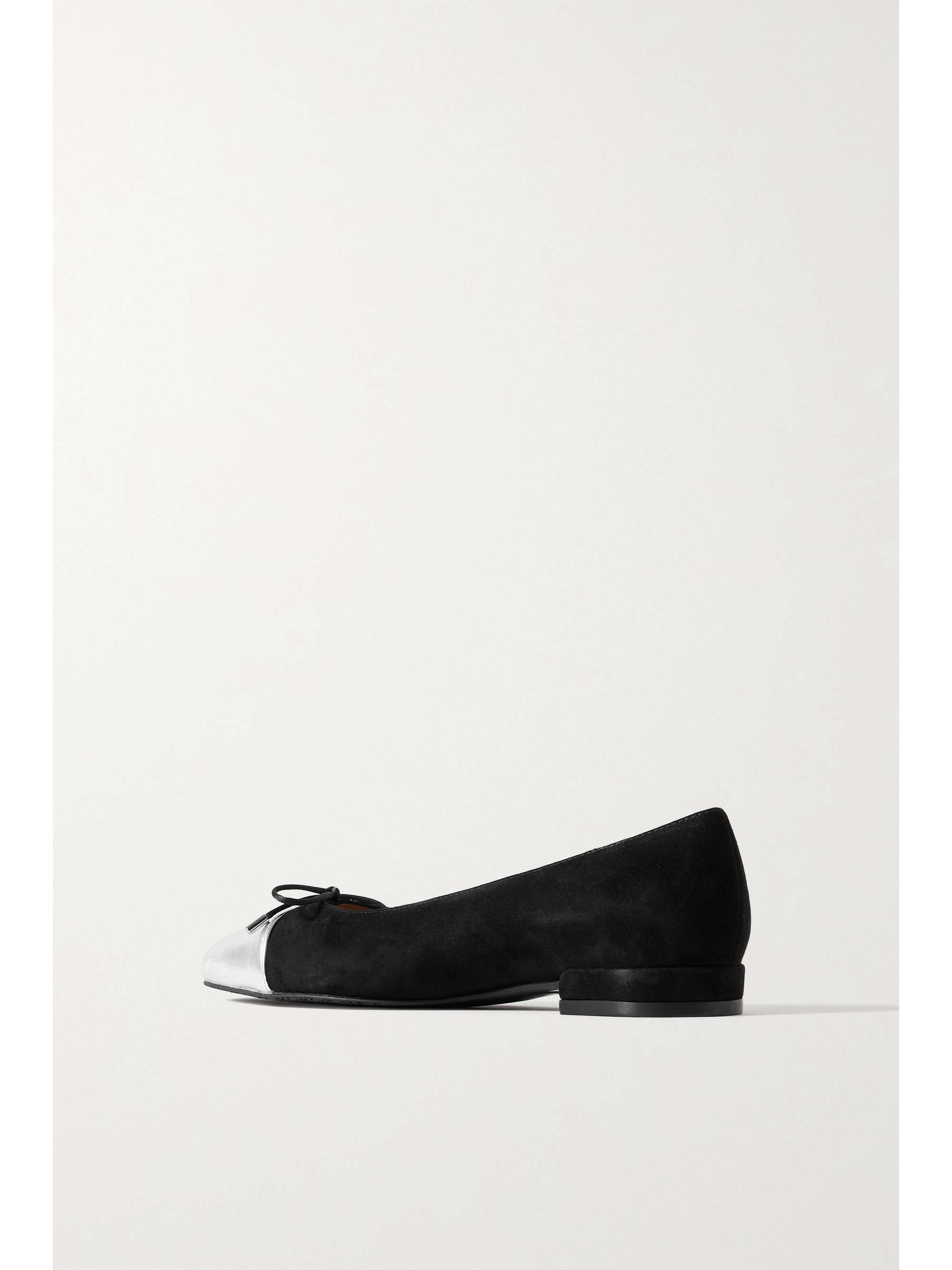 STUART WEITZMAN 