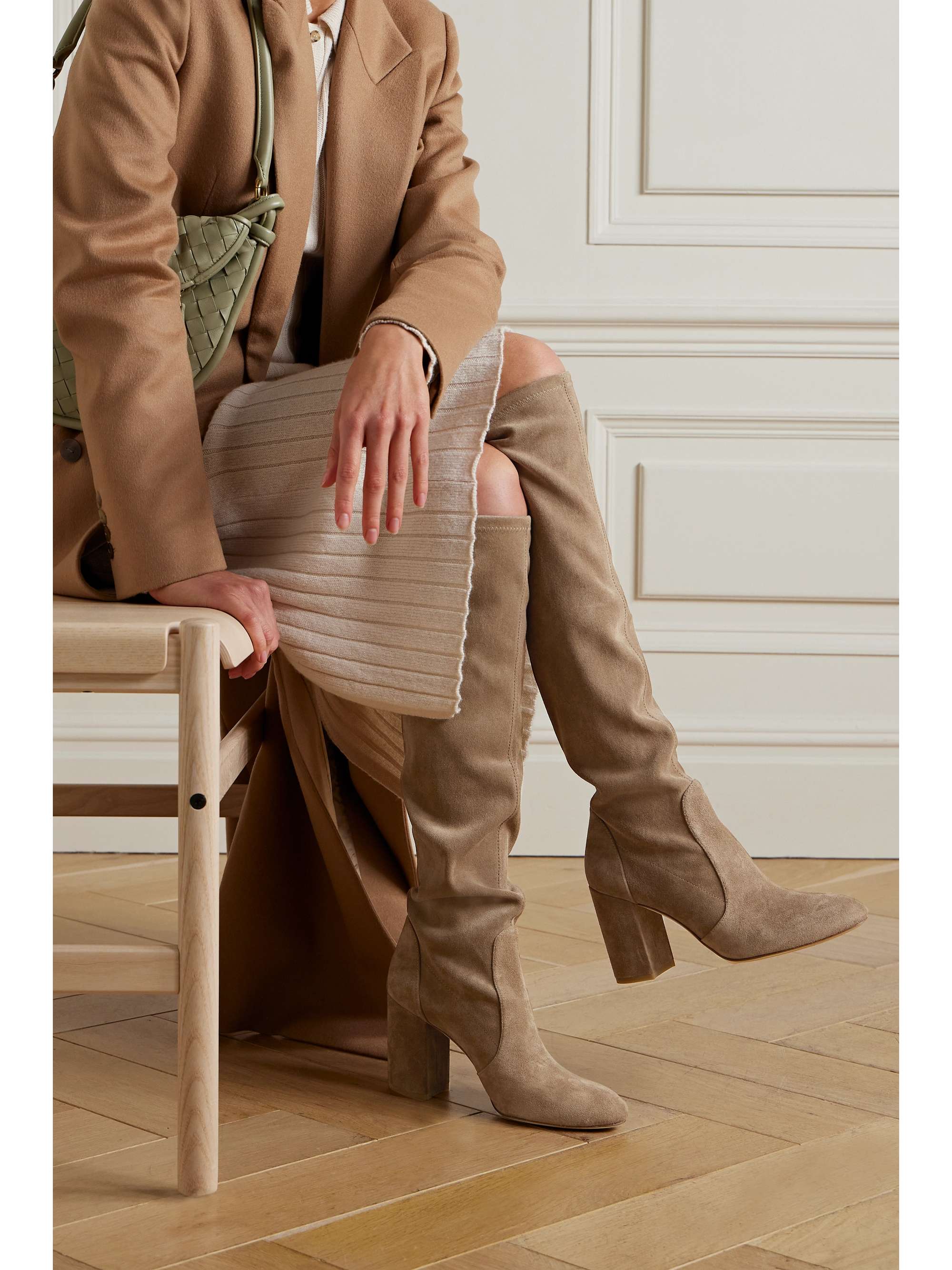 STUART WEITZMAN 