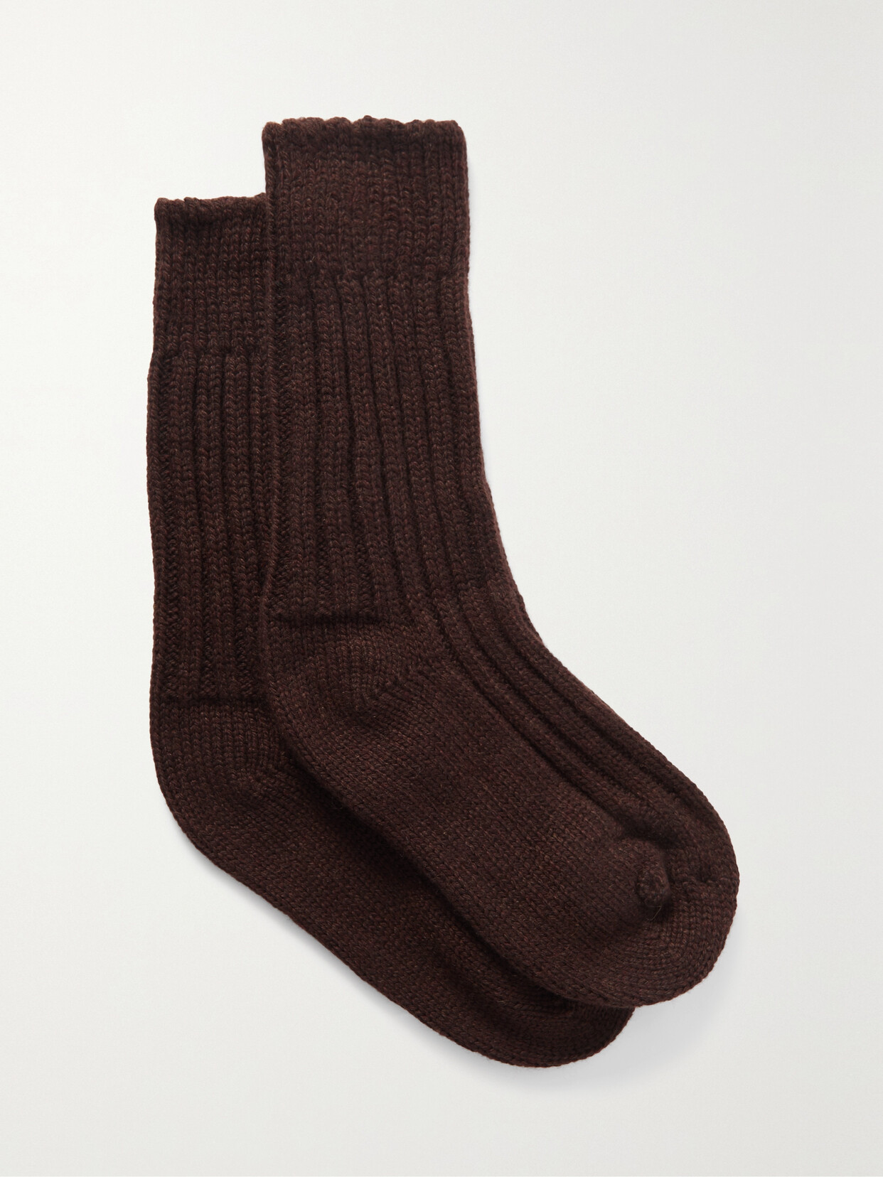 The Elder Statesman Yosemite Ribbed Cashmere Socks In Brown