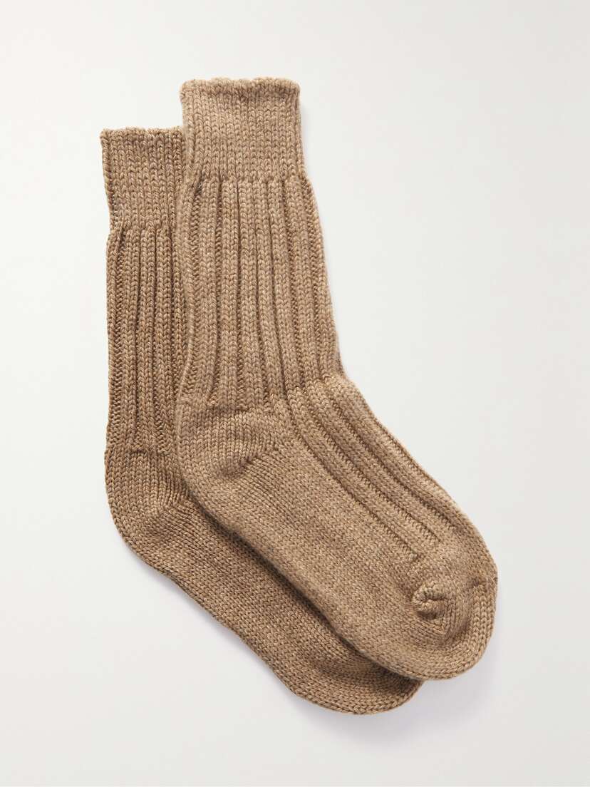 The Elder Statesman Yosemite Ribbed Cashmere Socks